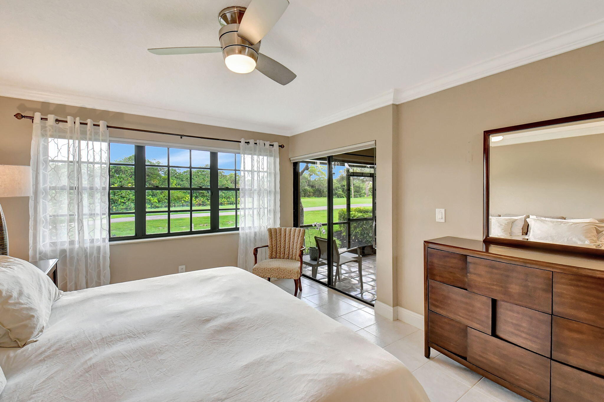 17300 Boca Club Boulevard 1208