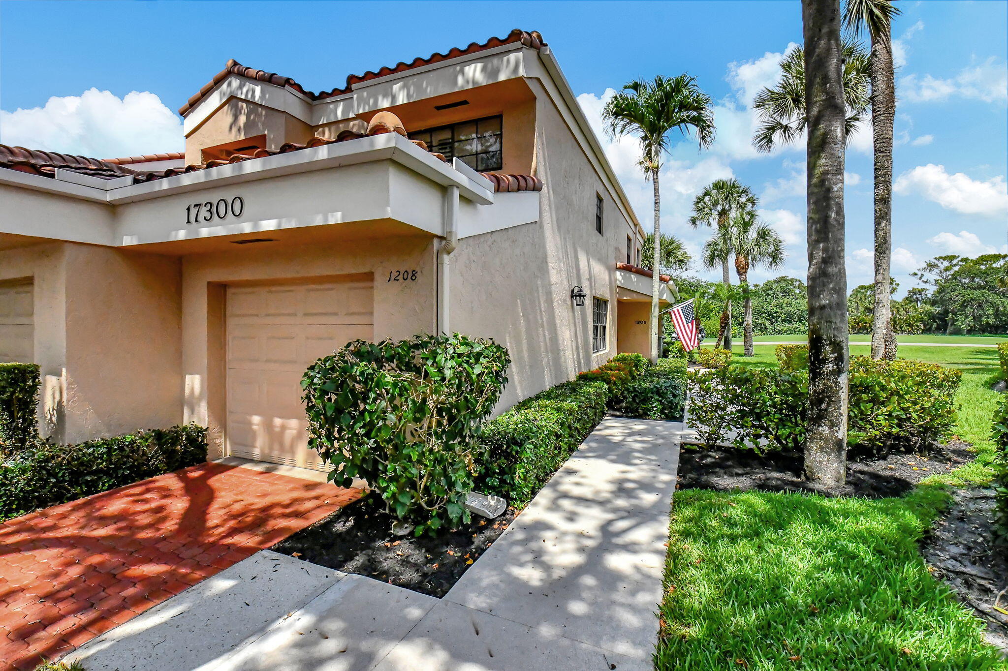 17300 Boca Club Boulevard 1208