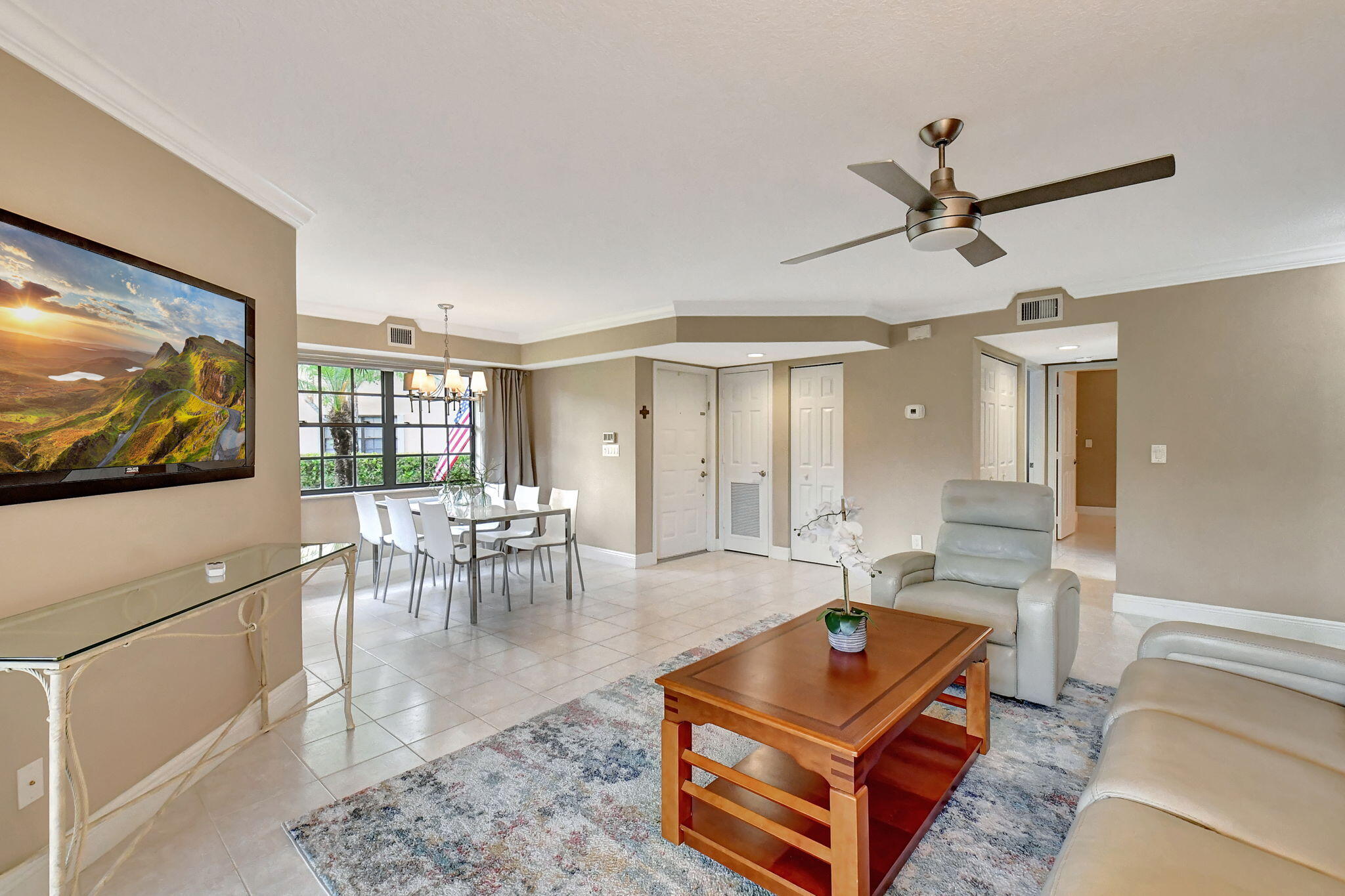 17300 Boca Club Boulevard 1208