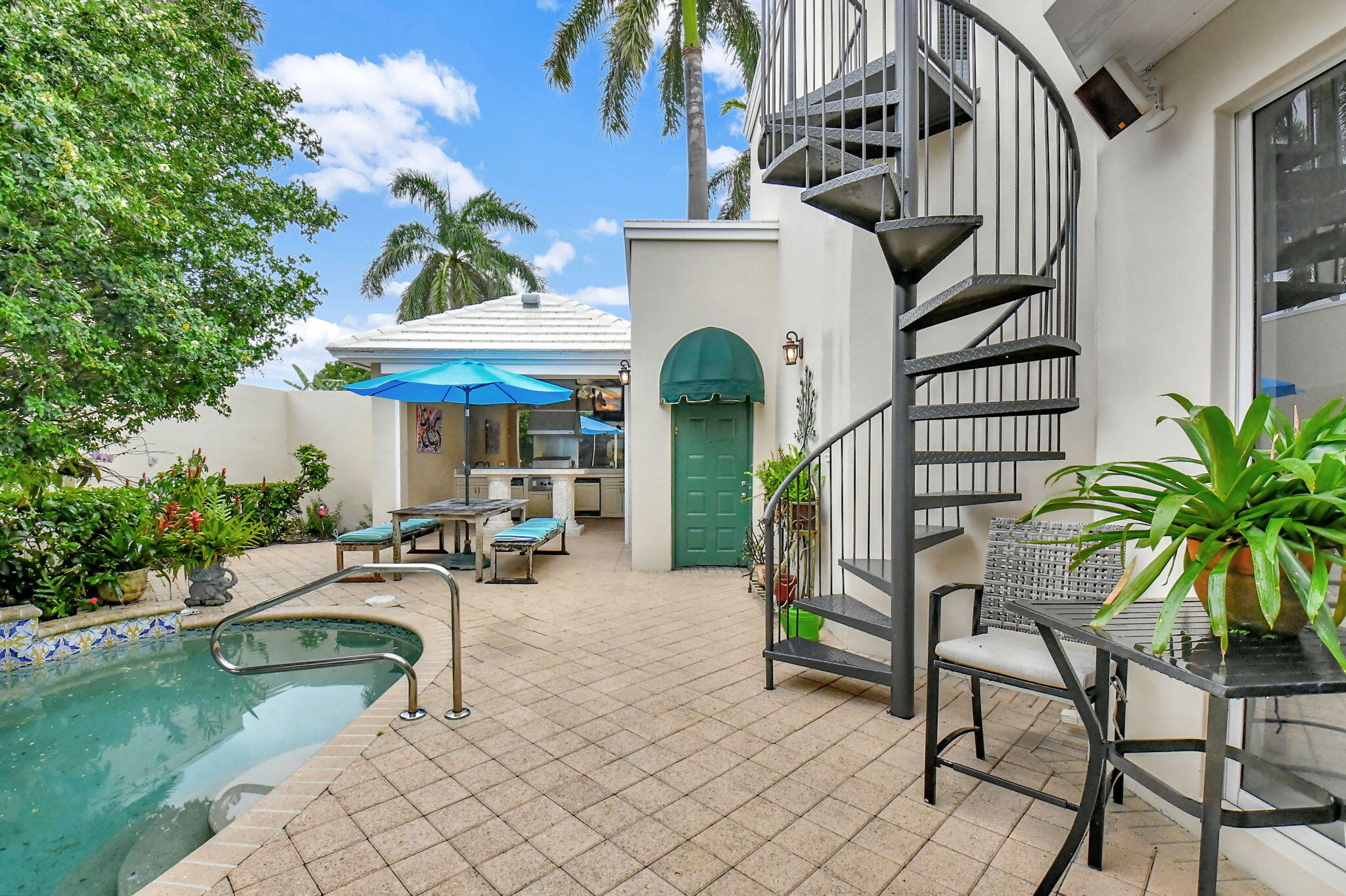 17150 Bermuda Village Drive