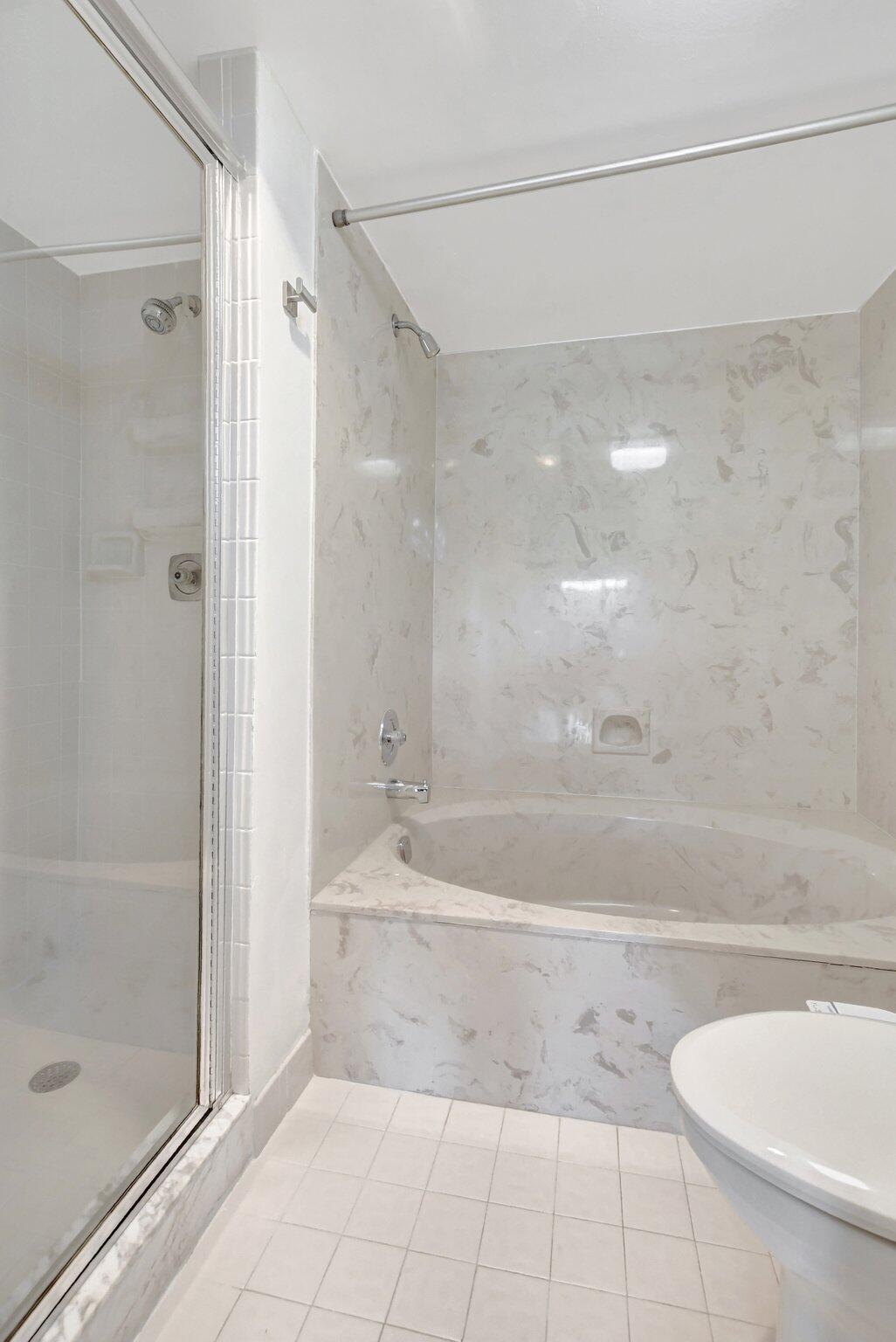 5188 Oak Hill Lane 1113