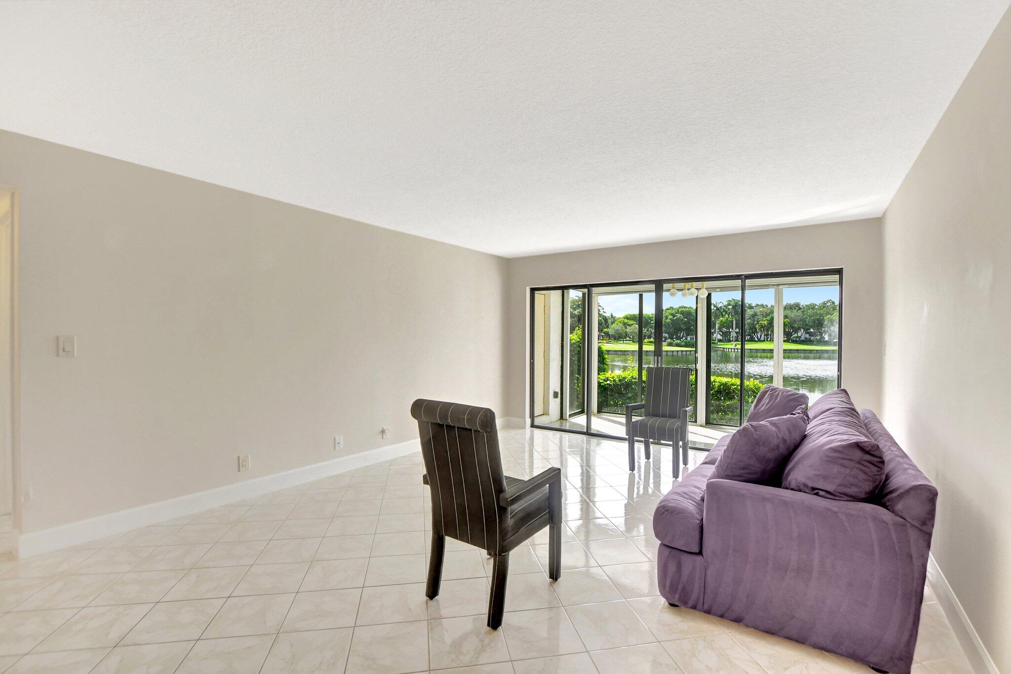 5188 Oak Hill Lane 1113