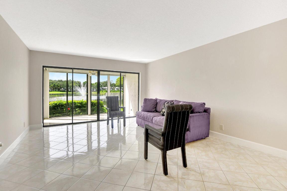 5188 Oak Hill Lane 1113