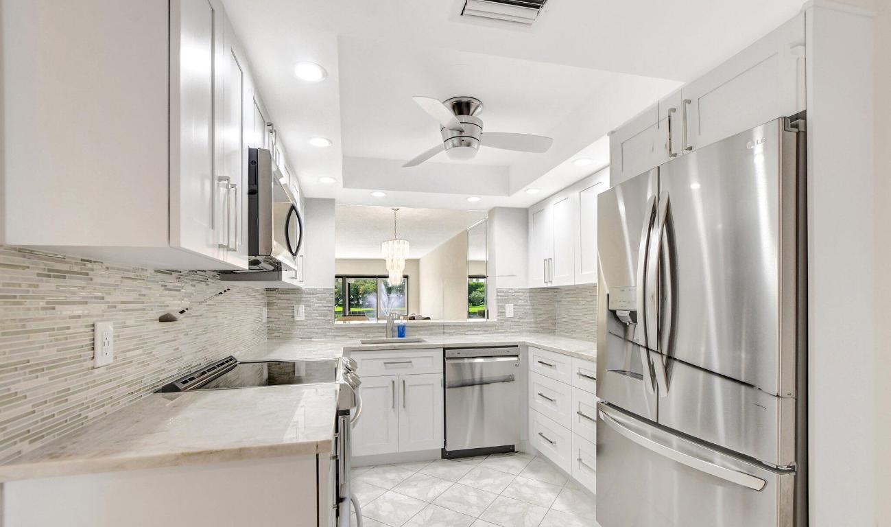 5188 Oak Hill Lane 1113