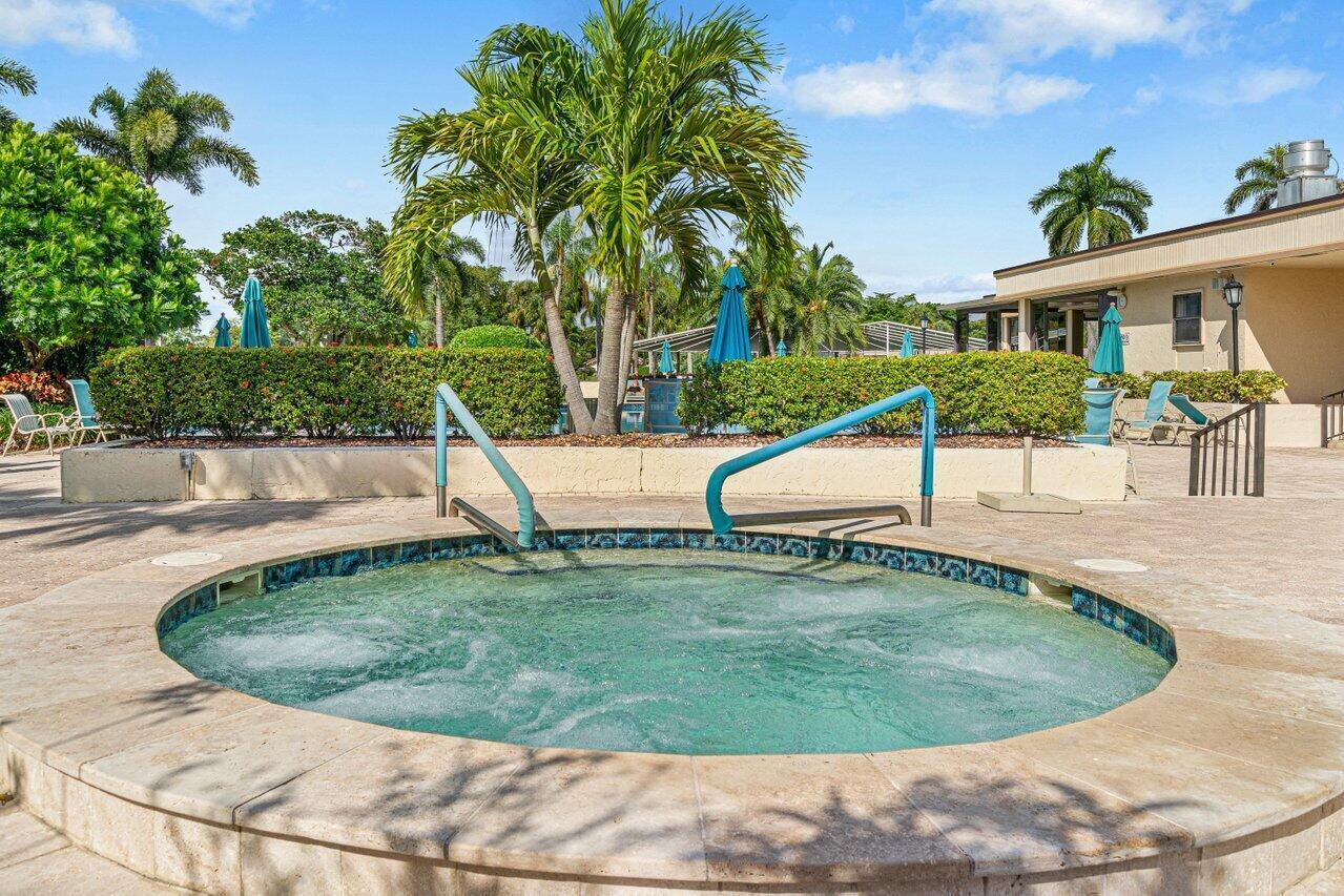 5188 Oak Hill Lane 1113