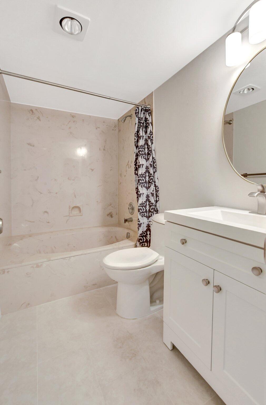 5188 Oak Hill Lane 1113