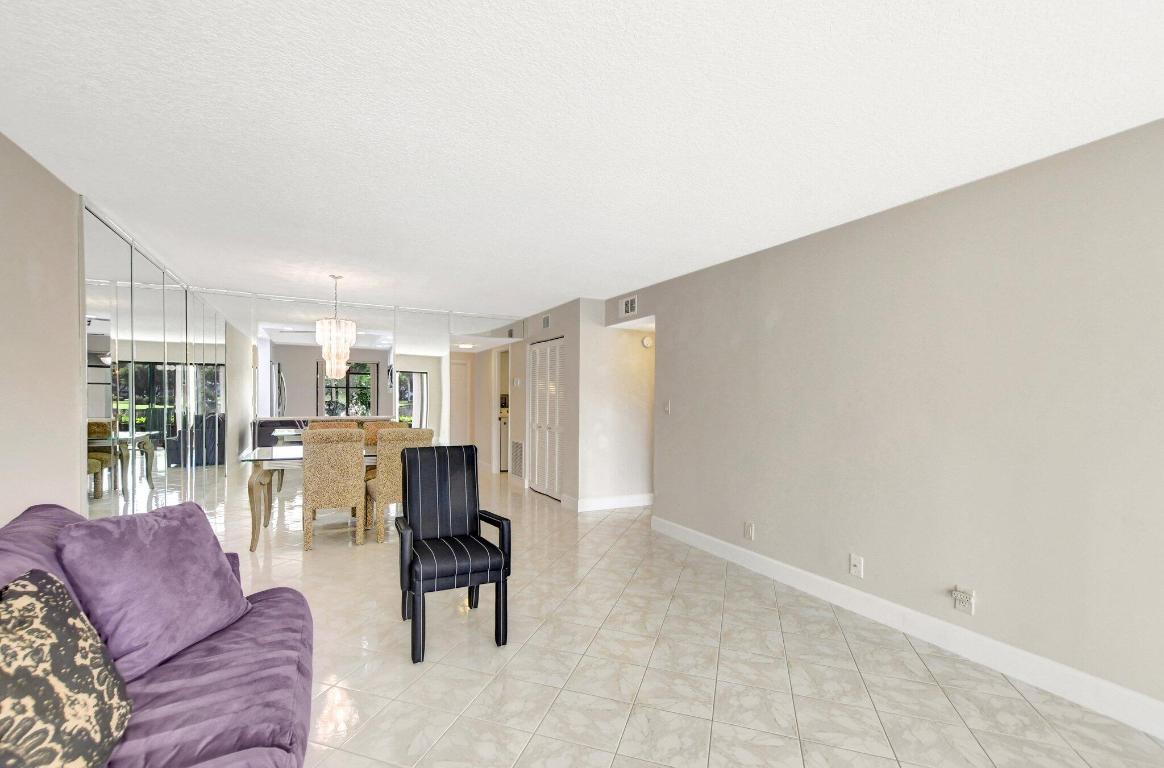 5188 Oak Hill Lane 1113