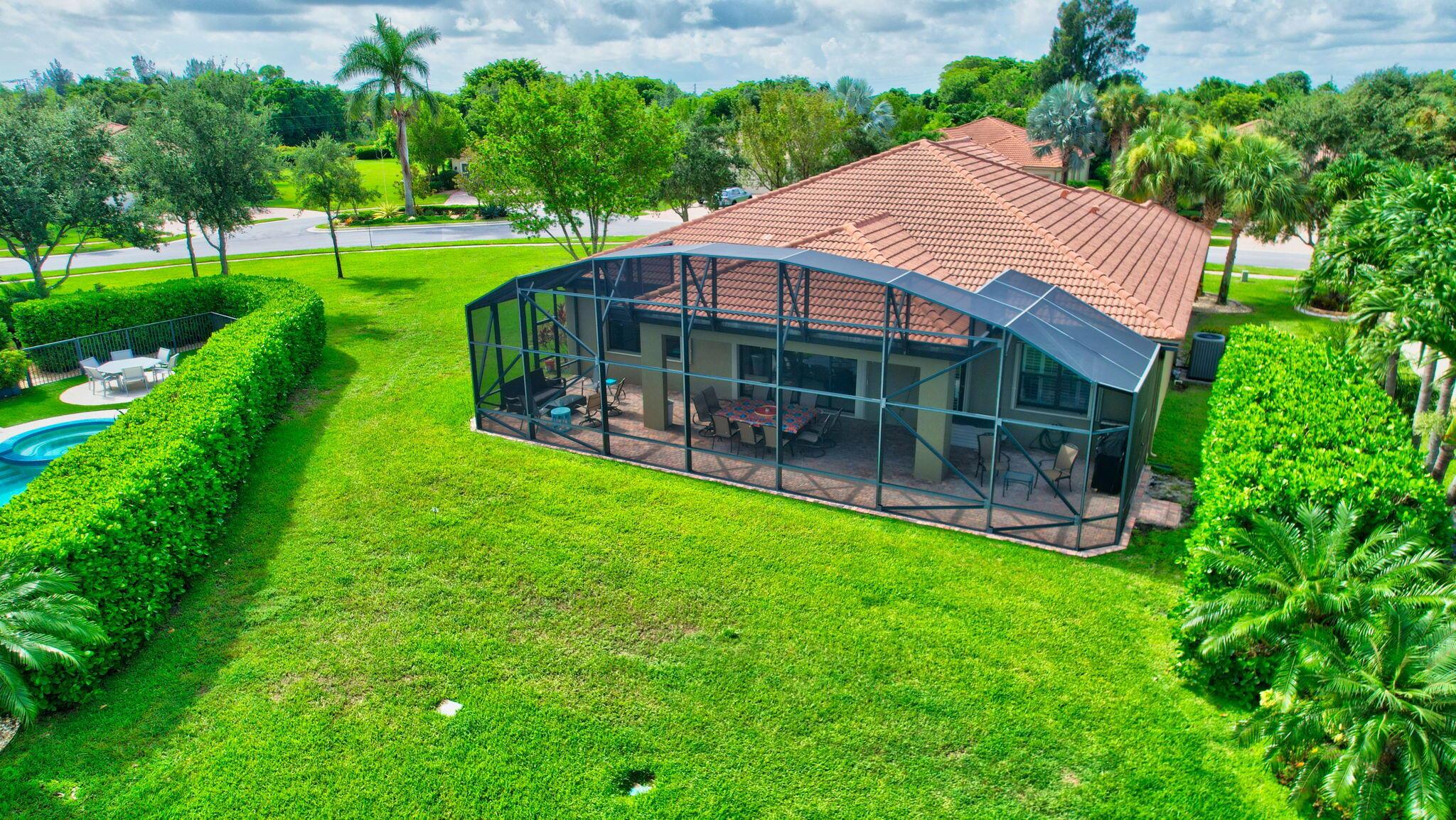 9435 Isles Cay Drive