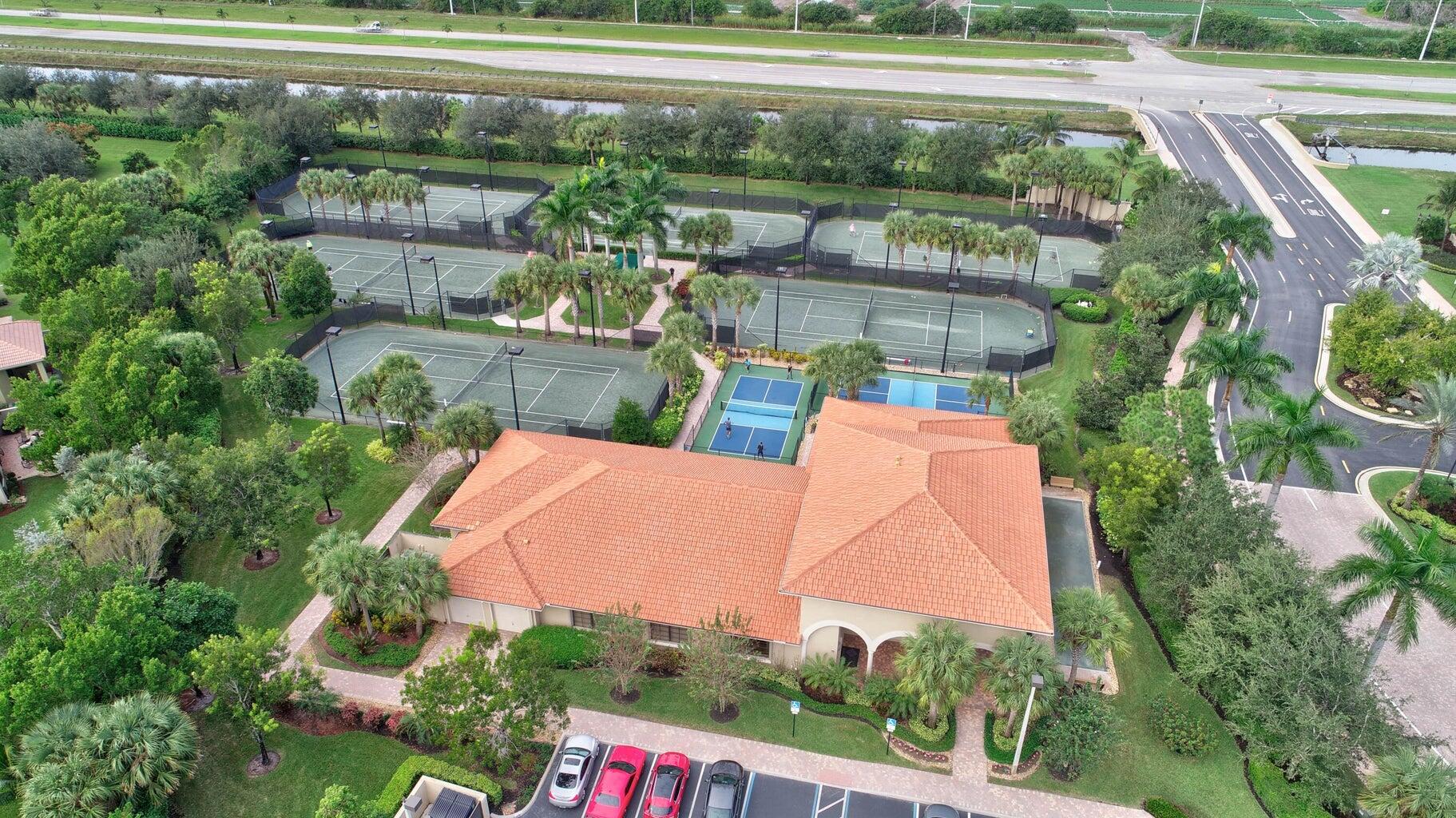 9435 Isles Cay Drive
