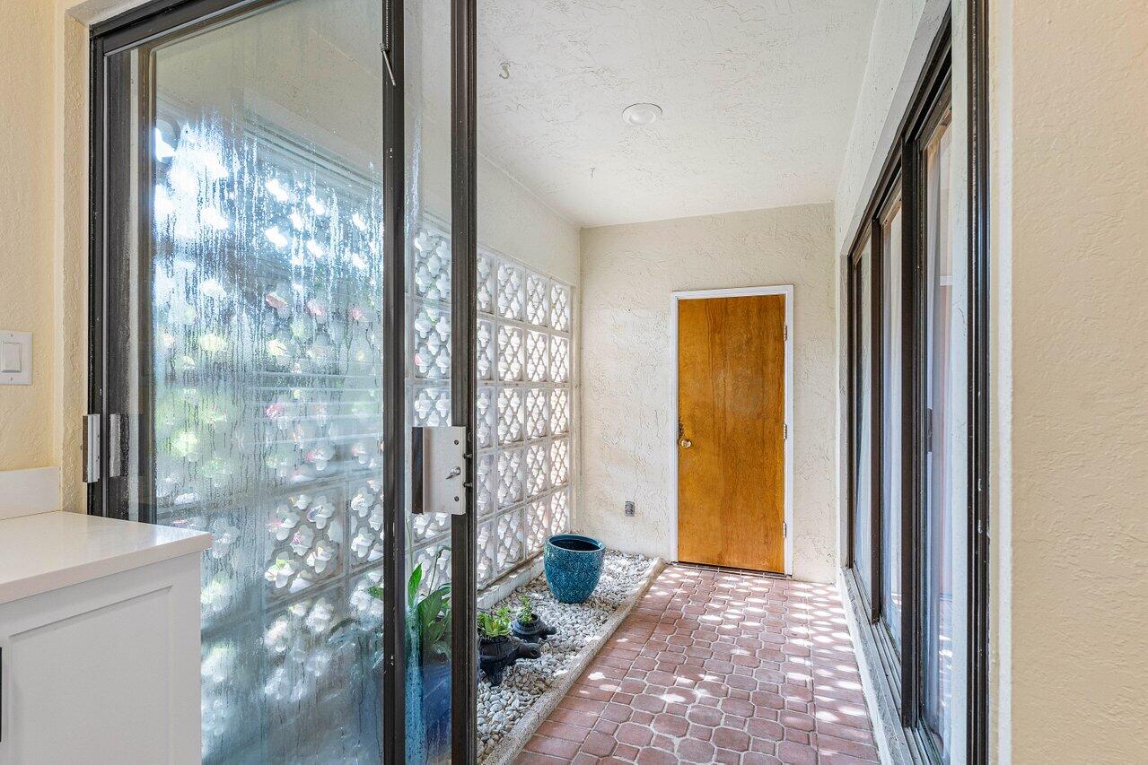 20821 Ramita Trail