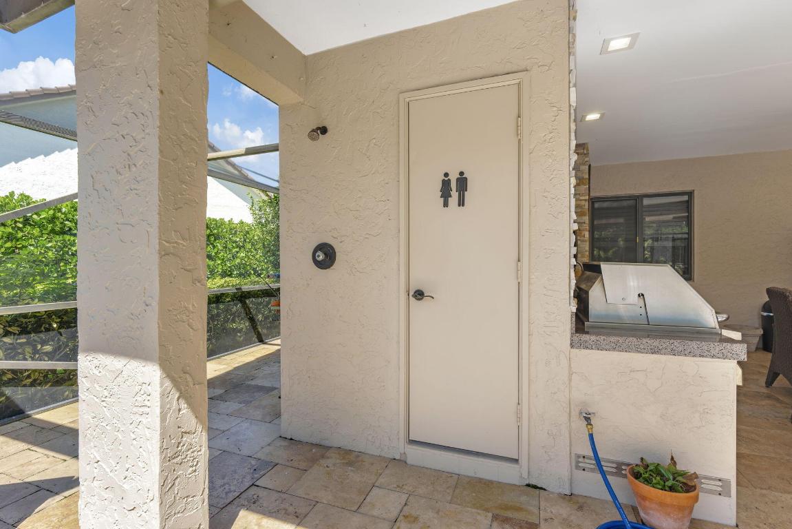 3070 Equestrian Drive