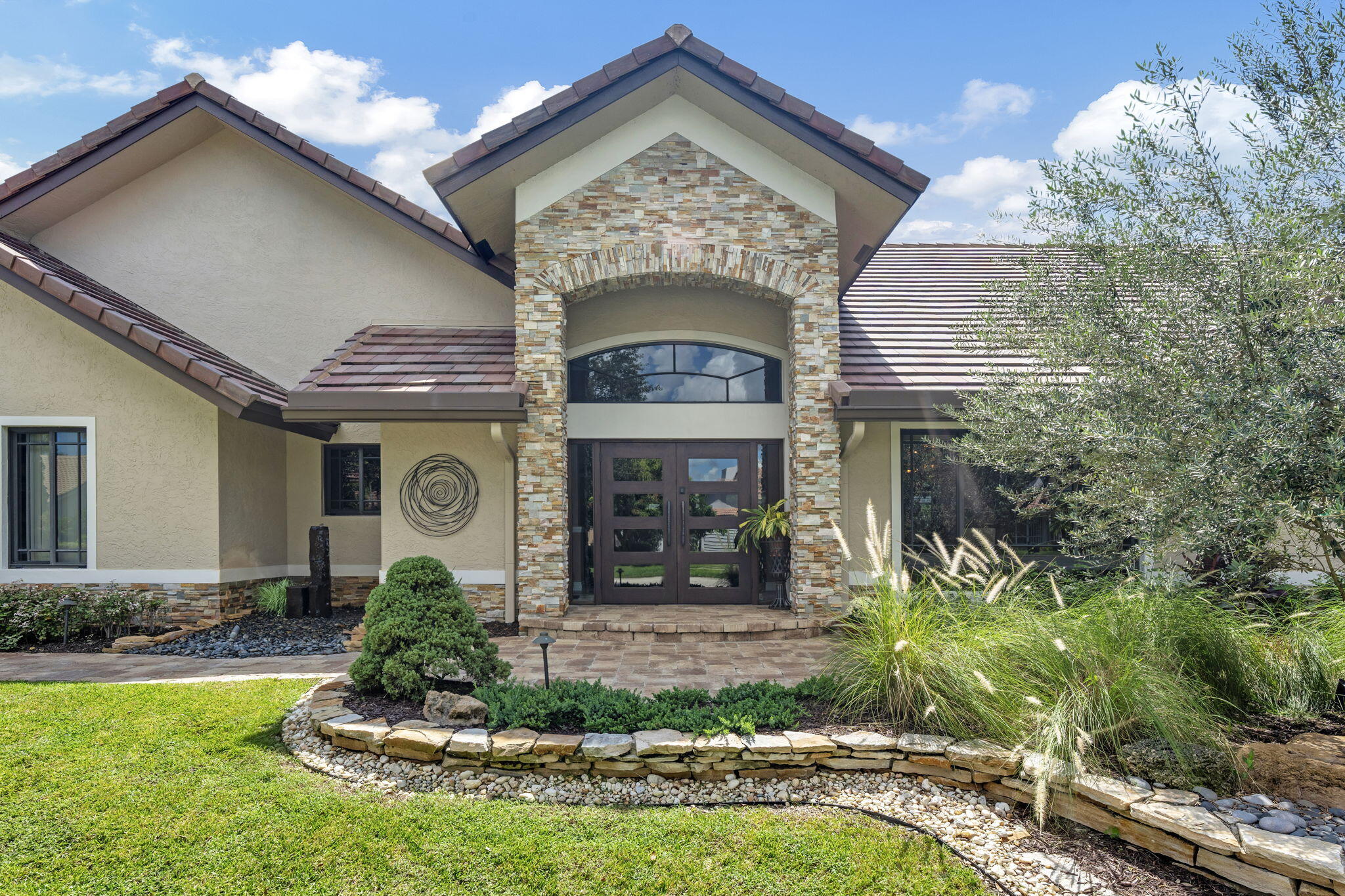 3070 Equestrian Drive