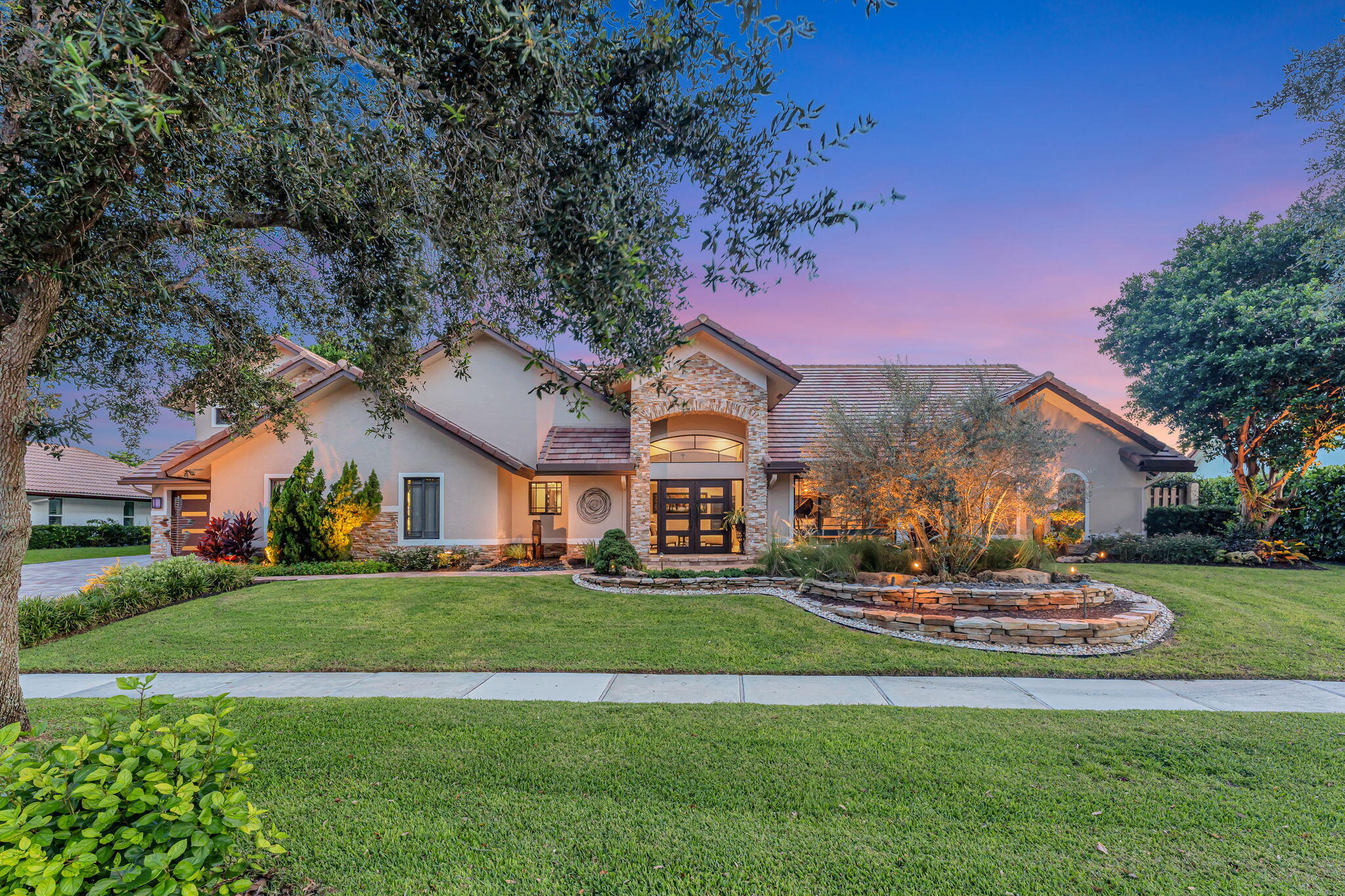 3070 Equestrian Drive