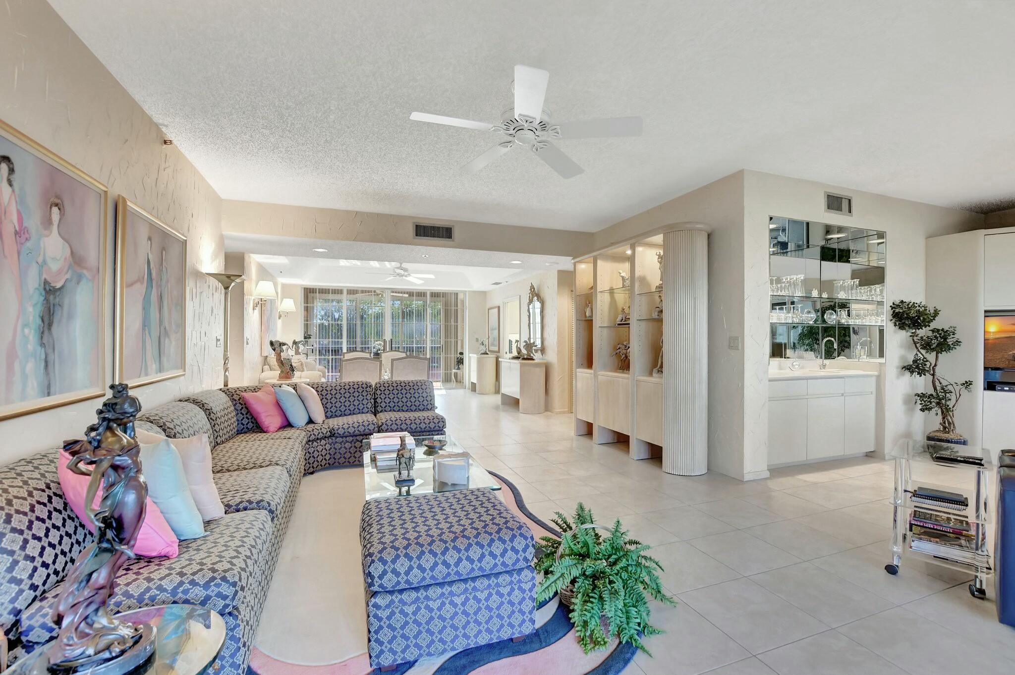 17031 Boca Club Boulevard 103a