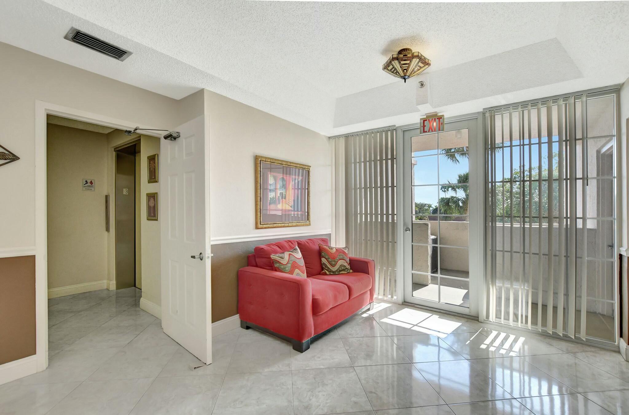 17031 Boca Club Boulevard 103a