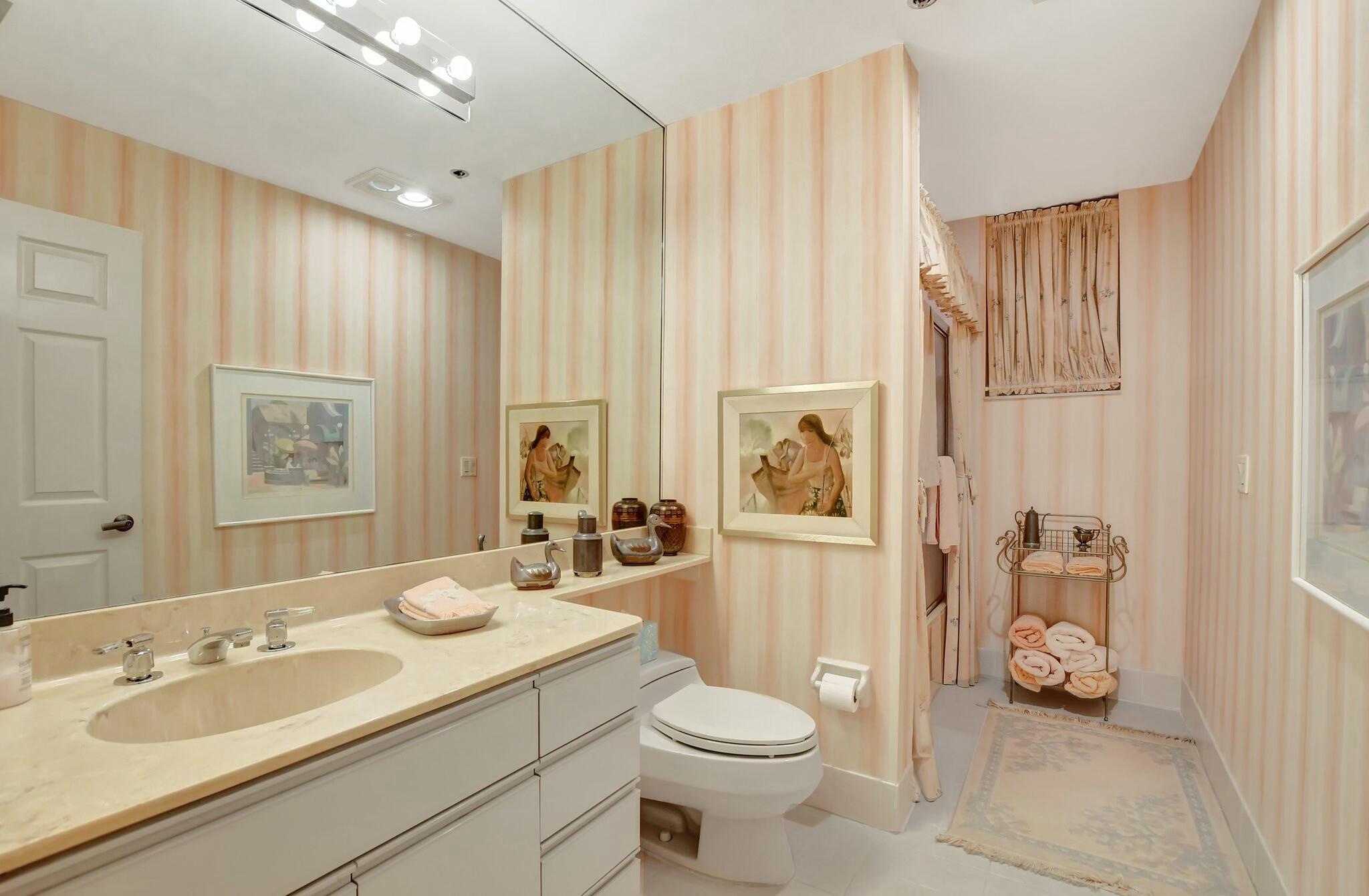 17031 Boca Club Boulevard 103a