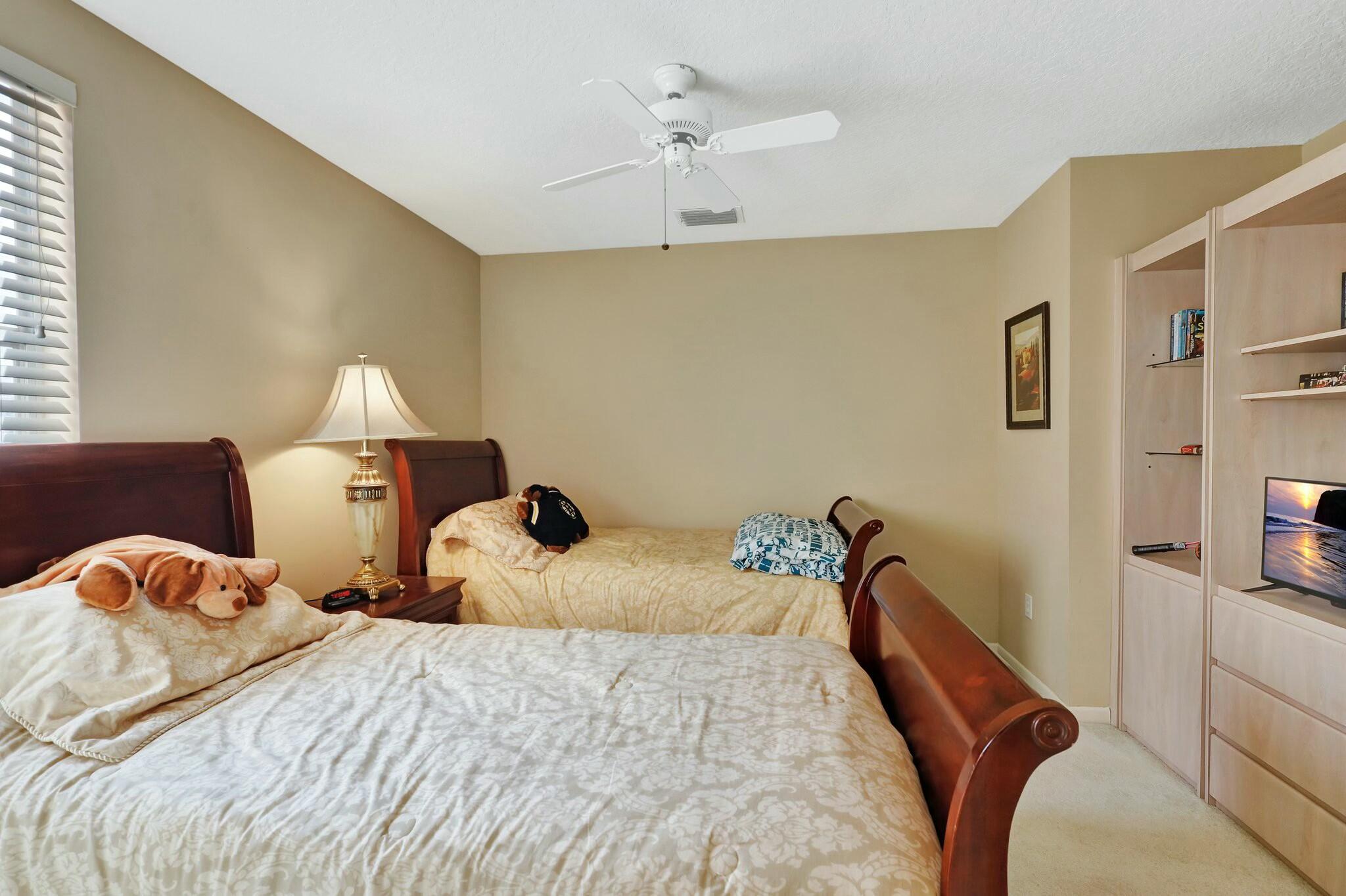 17051 Emile Street 7