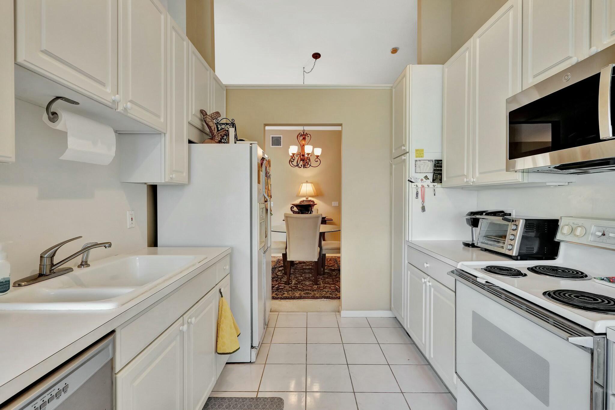 17051 Emile Street 7