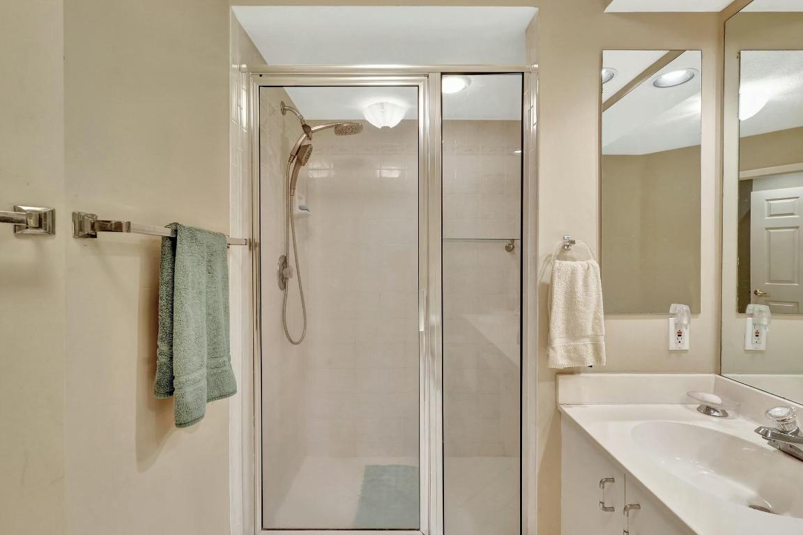 17051 Emile Street 7