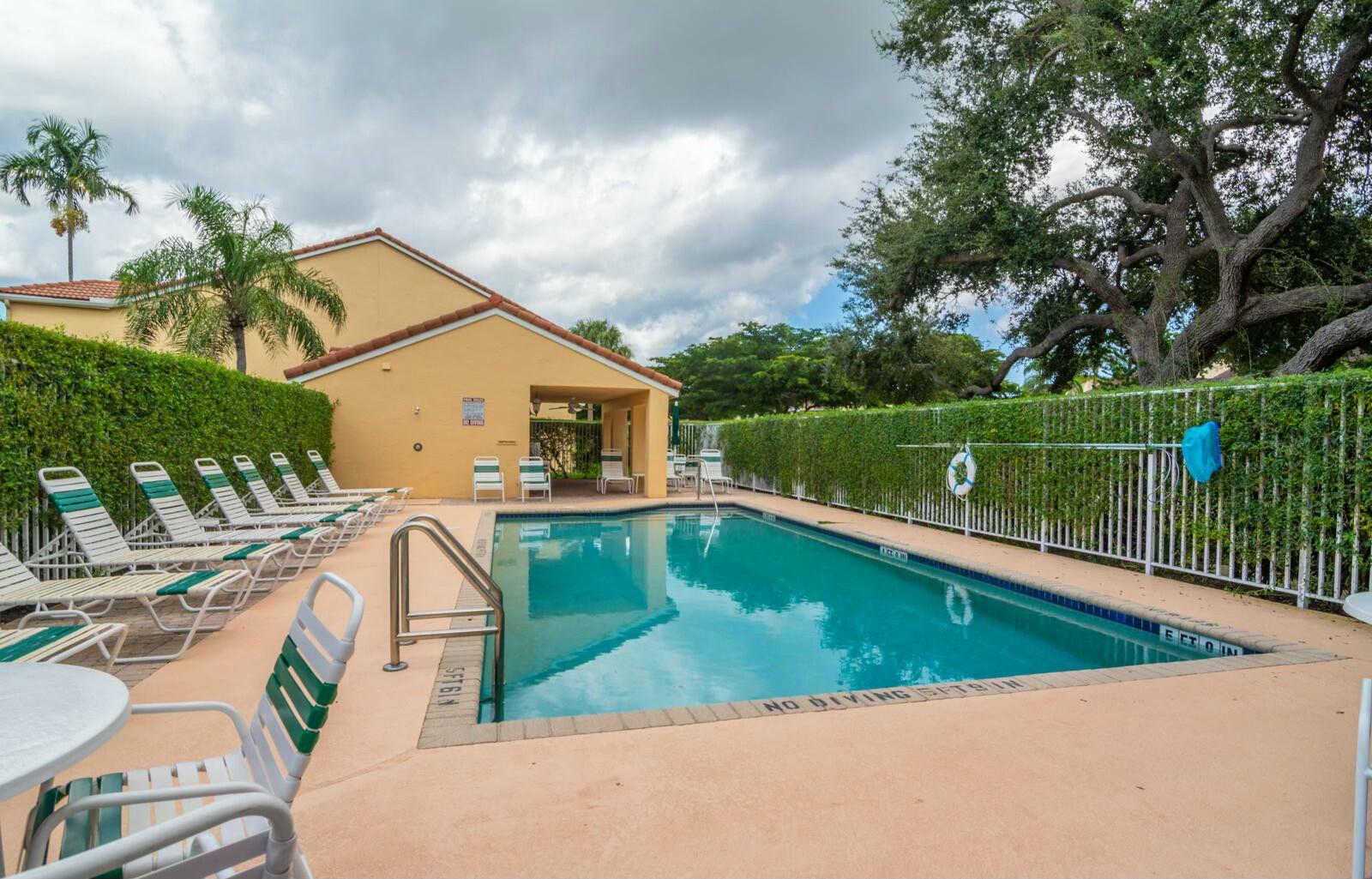 17051 Emile Street 7