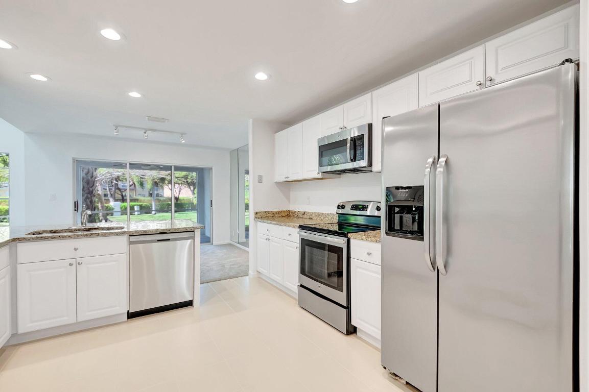 17070 Boca Club Boulevard 2