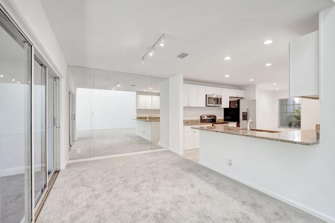 17070 Boca Club Boulevard 2