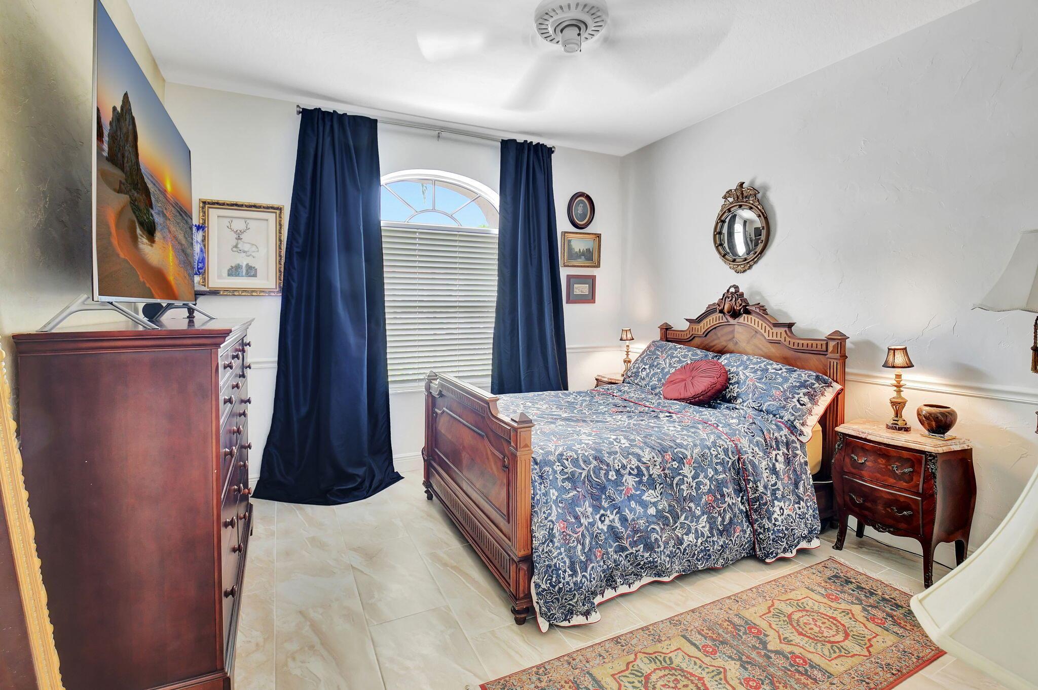 17352 Antigua Point Way