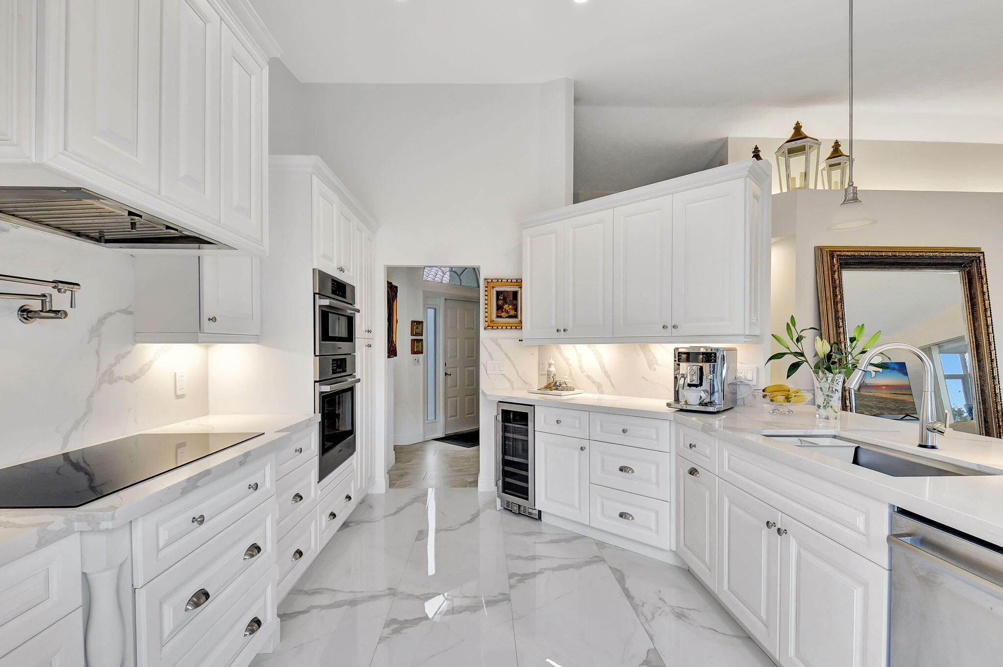 17352 Antigua Point Way