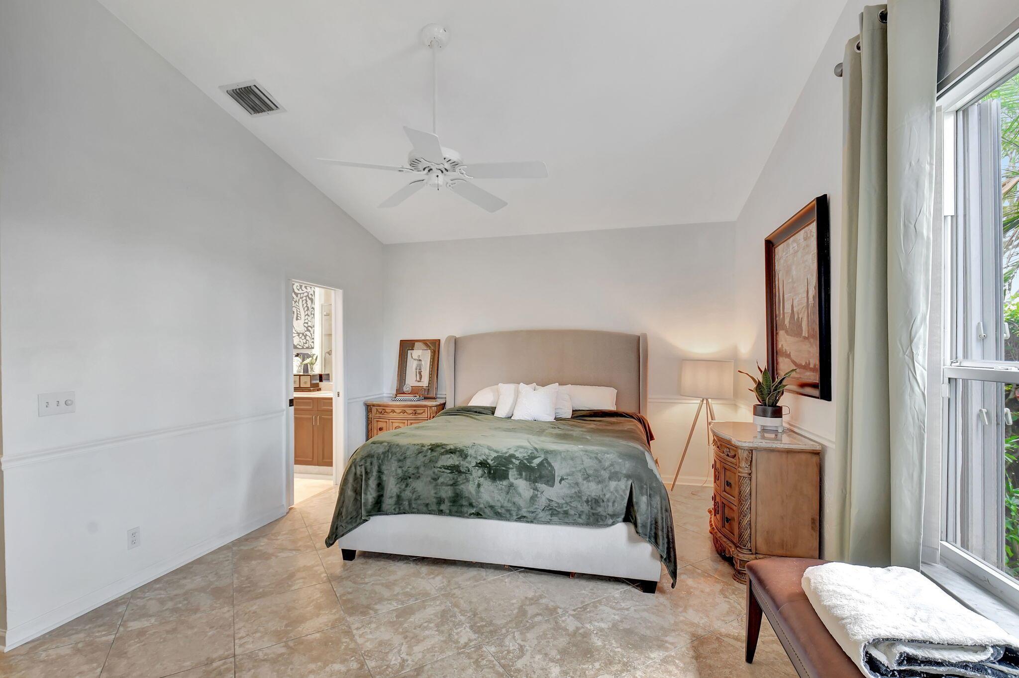 17352 Antigua Point Way