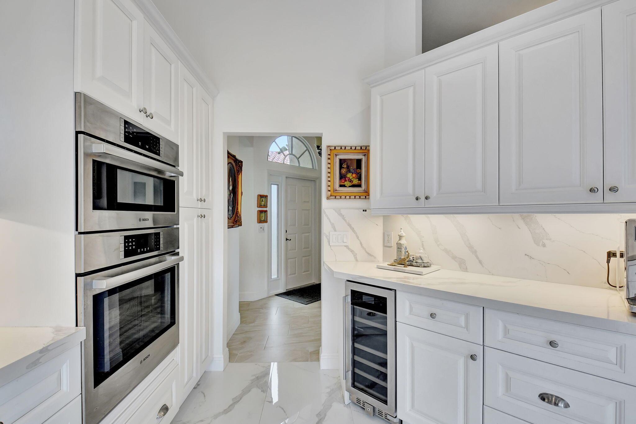 17352 Antigua Point Way