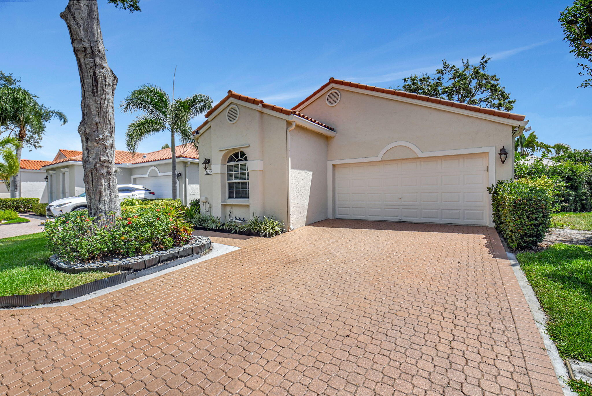 17352 Antigua Point Way