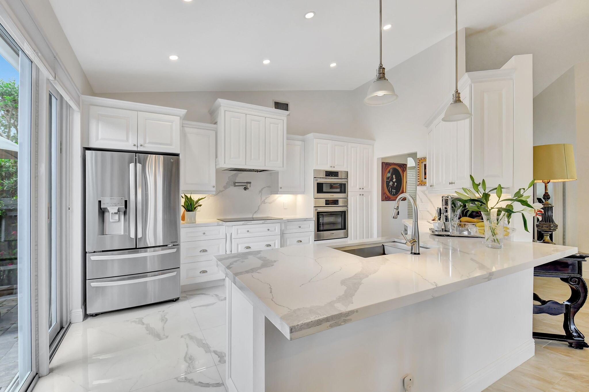 17352 Antigua Point Way