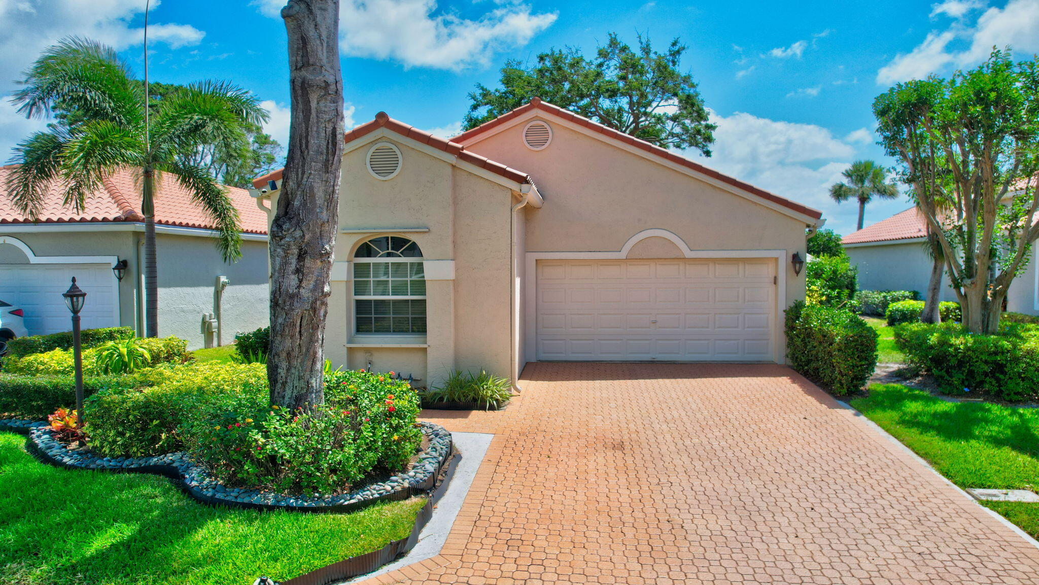 17352 Antigua Point Way
