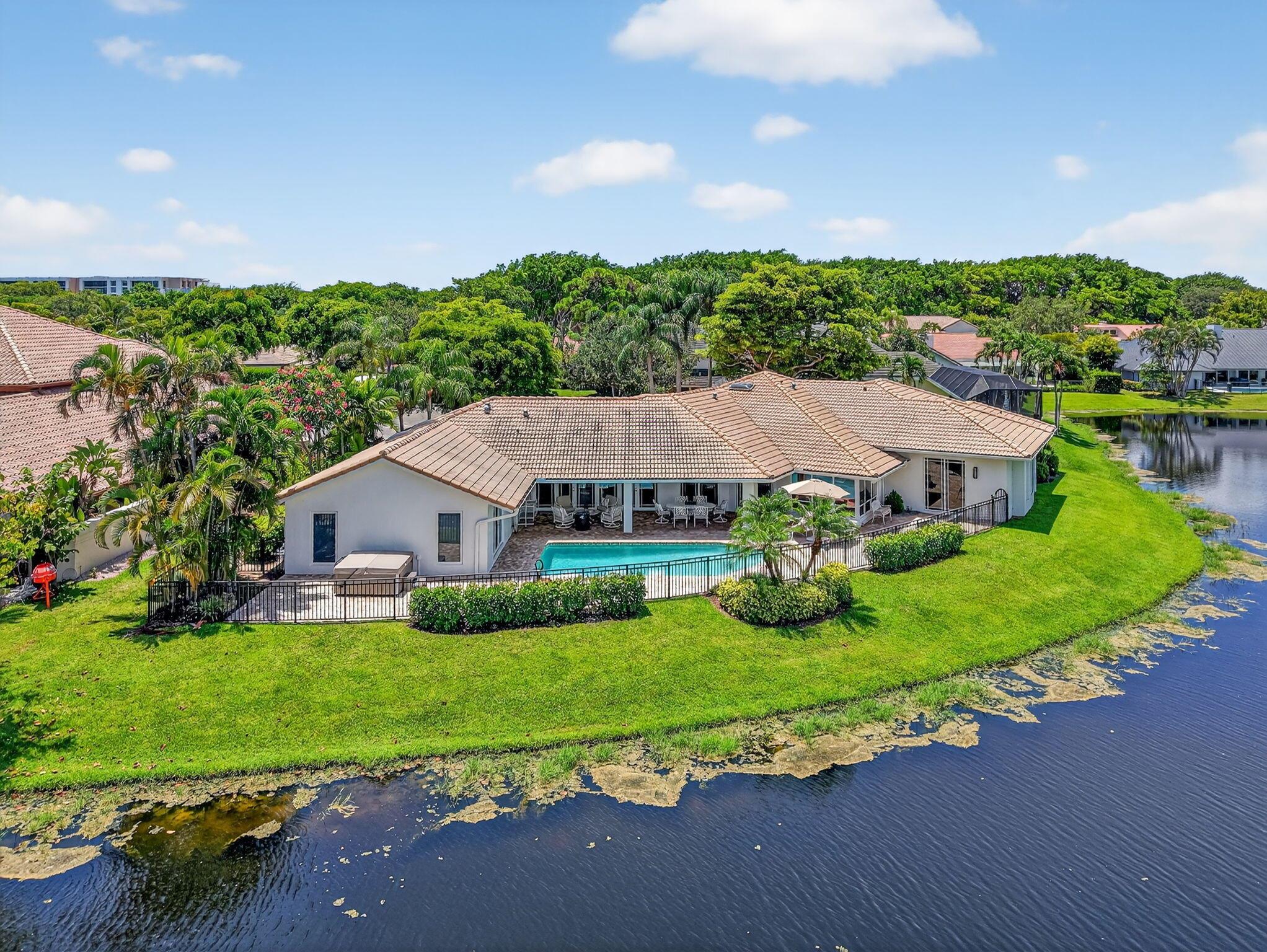 3765 Canterbury Court