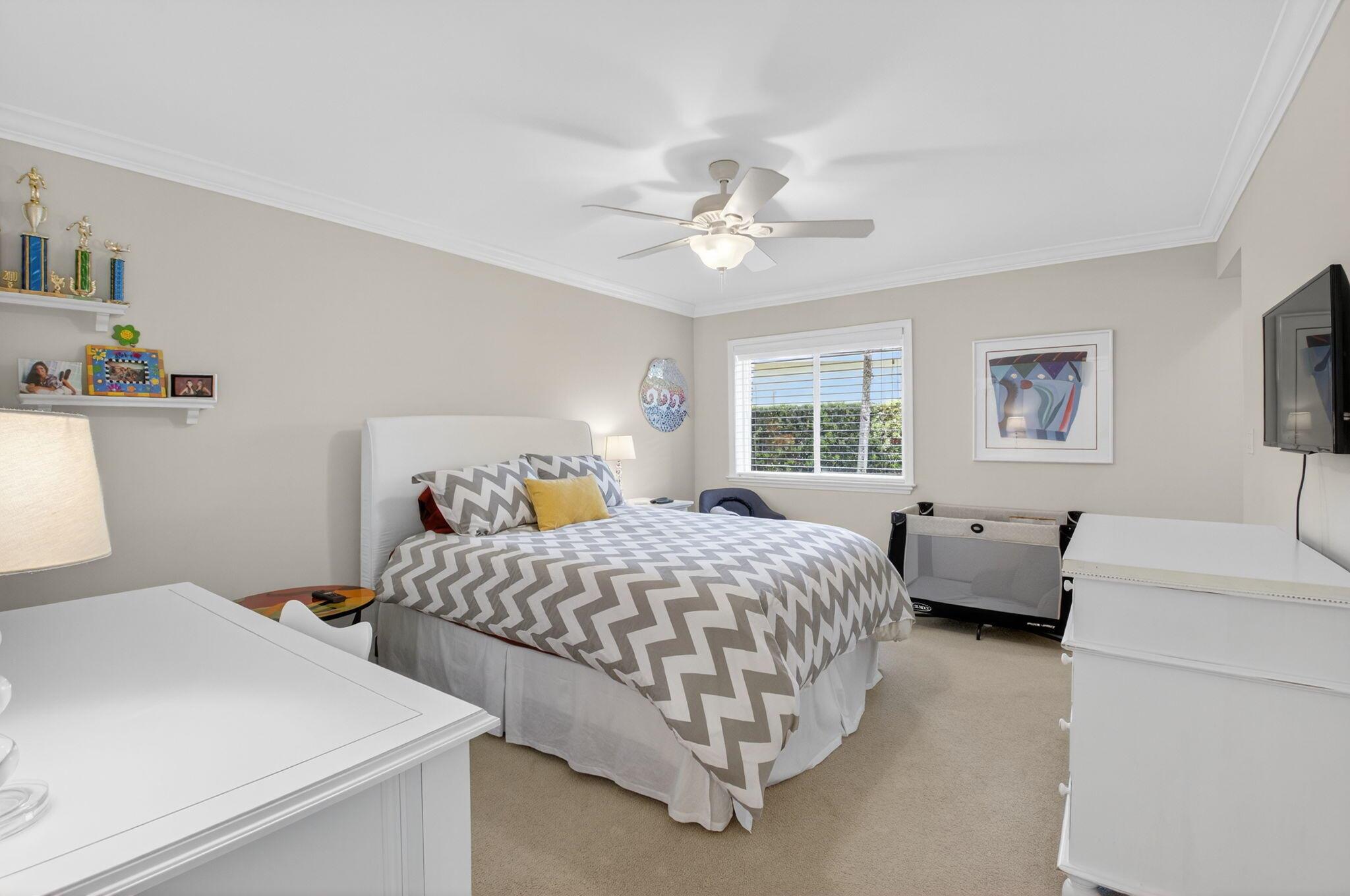 3765 Canterbury Court