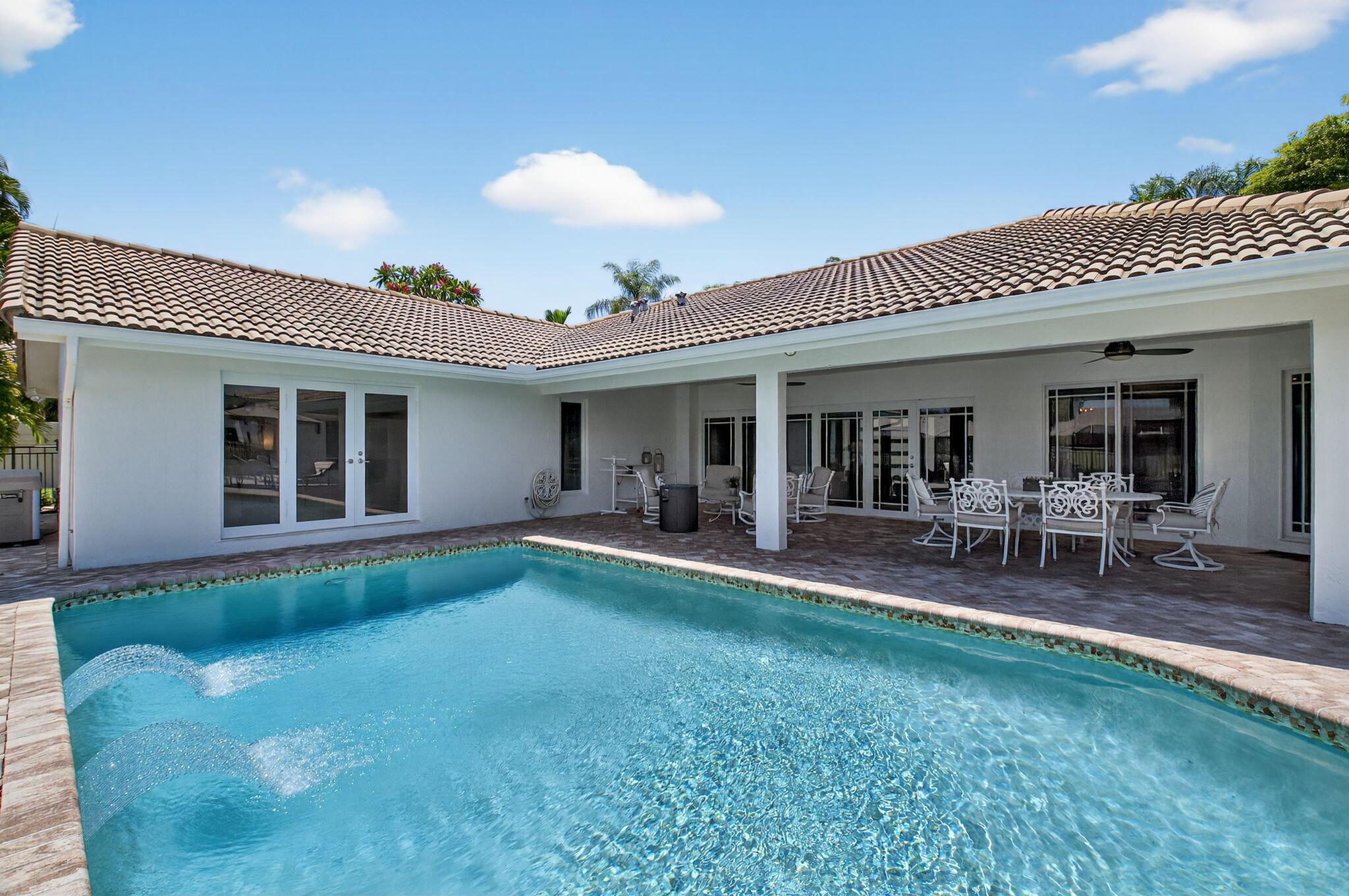 3765 Canterbury Court