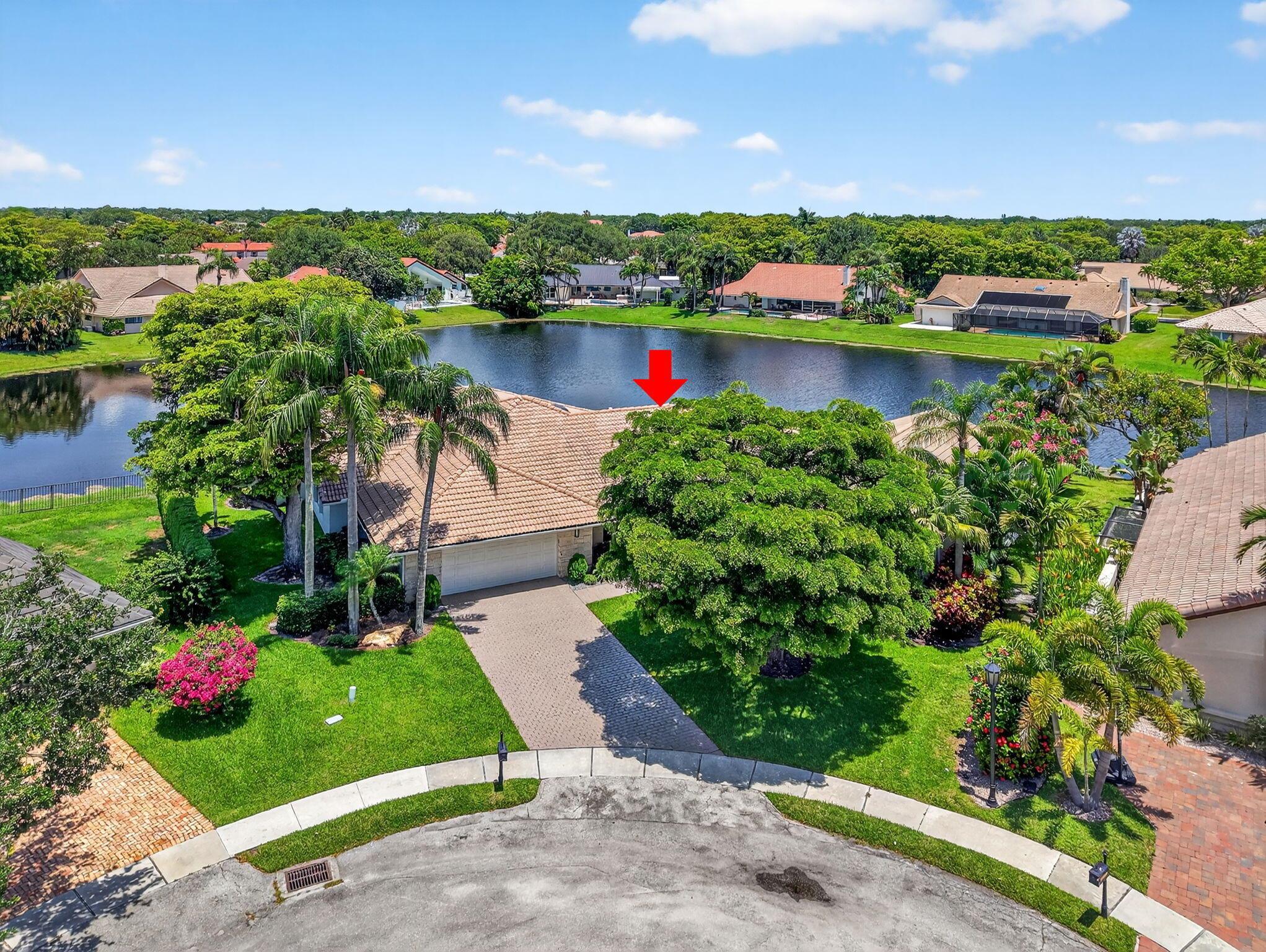 3765 Canterbury Court