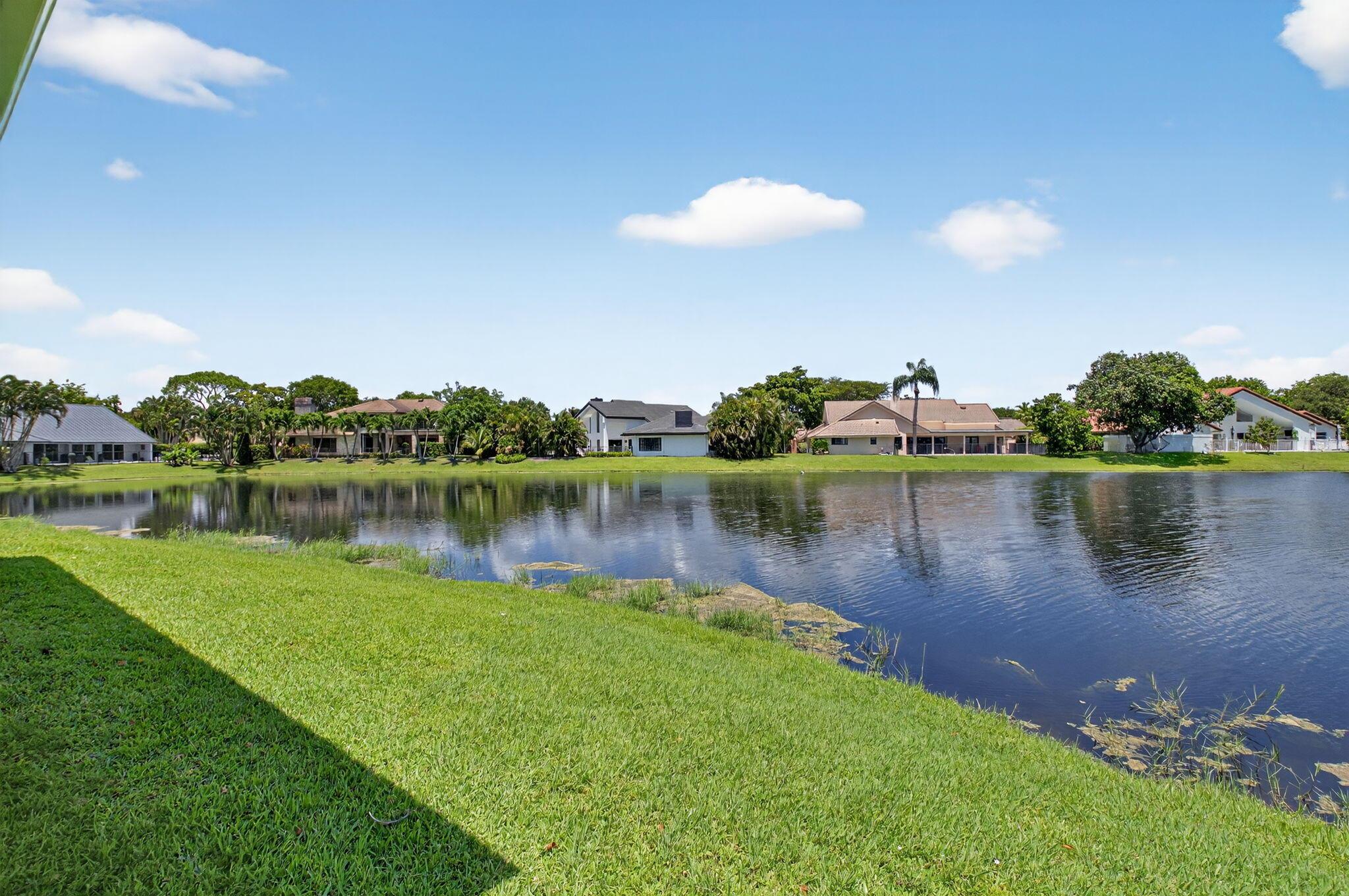 3765 Canterbury Court