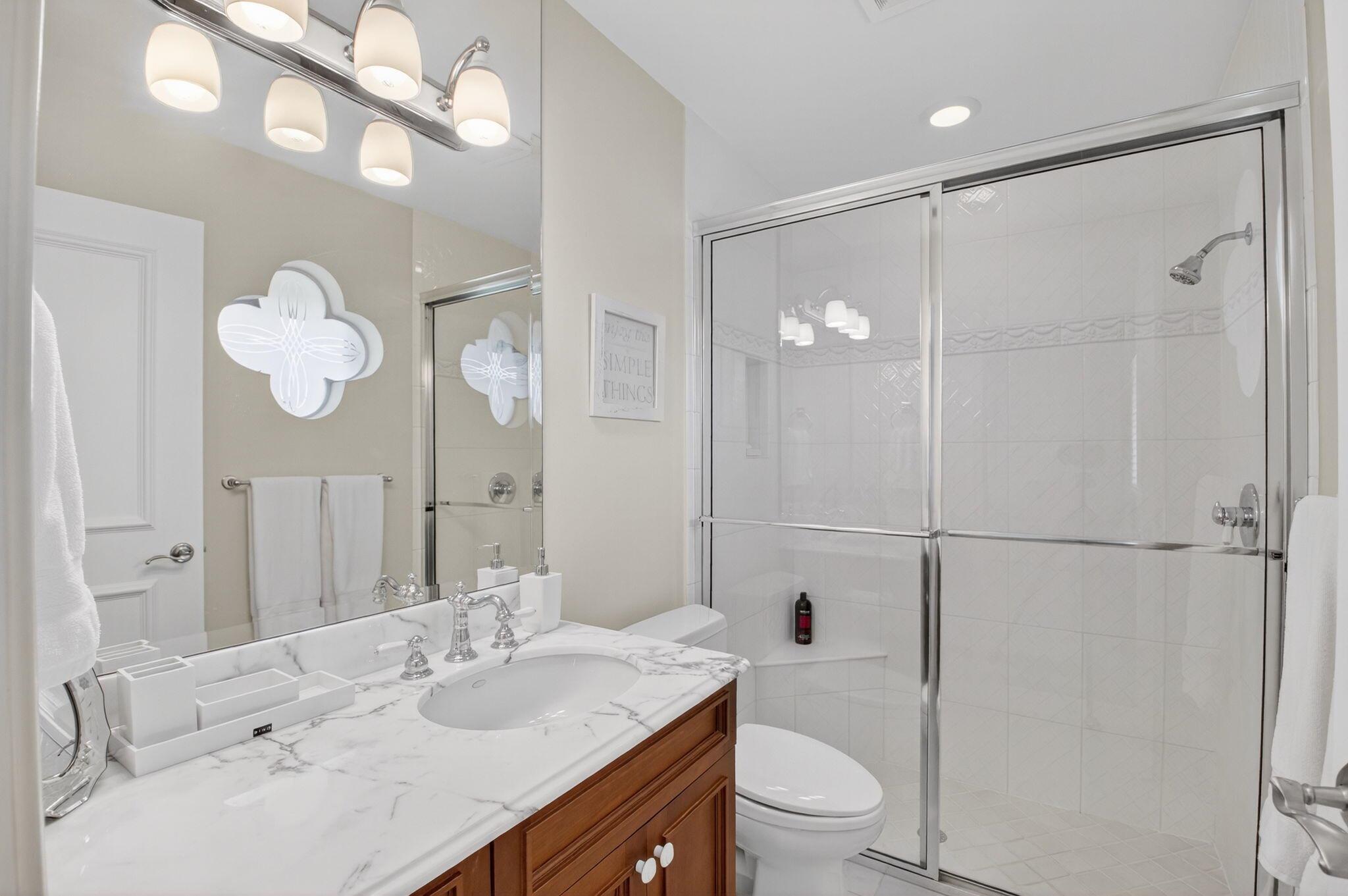 3765 Canterbury Court