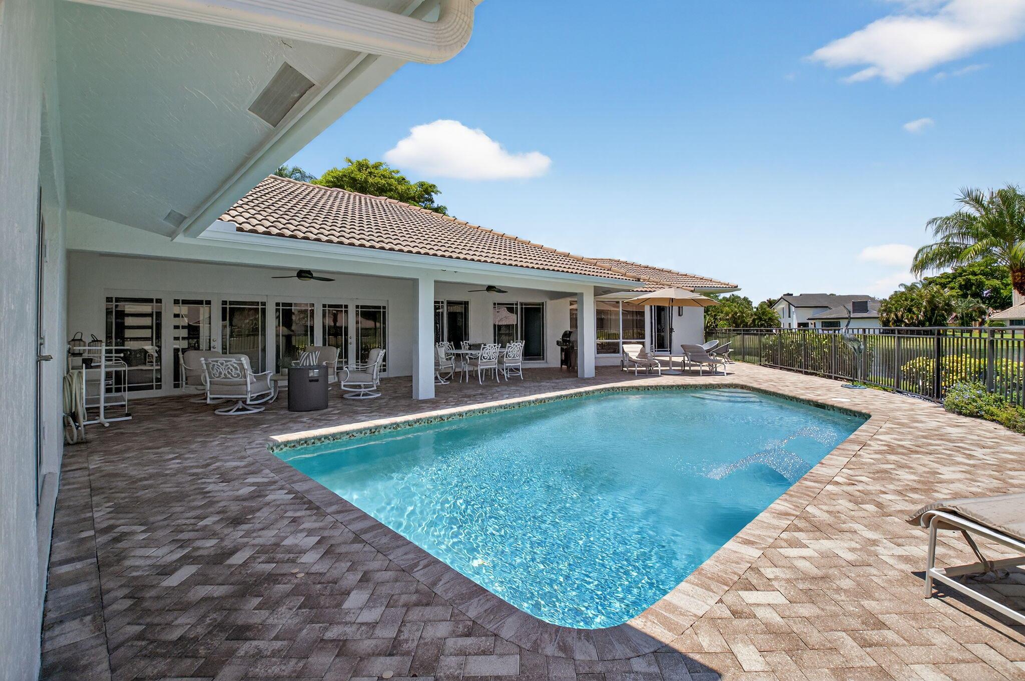 3765 Canterbury Court