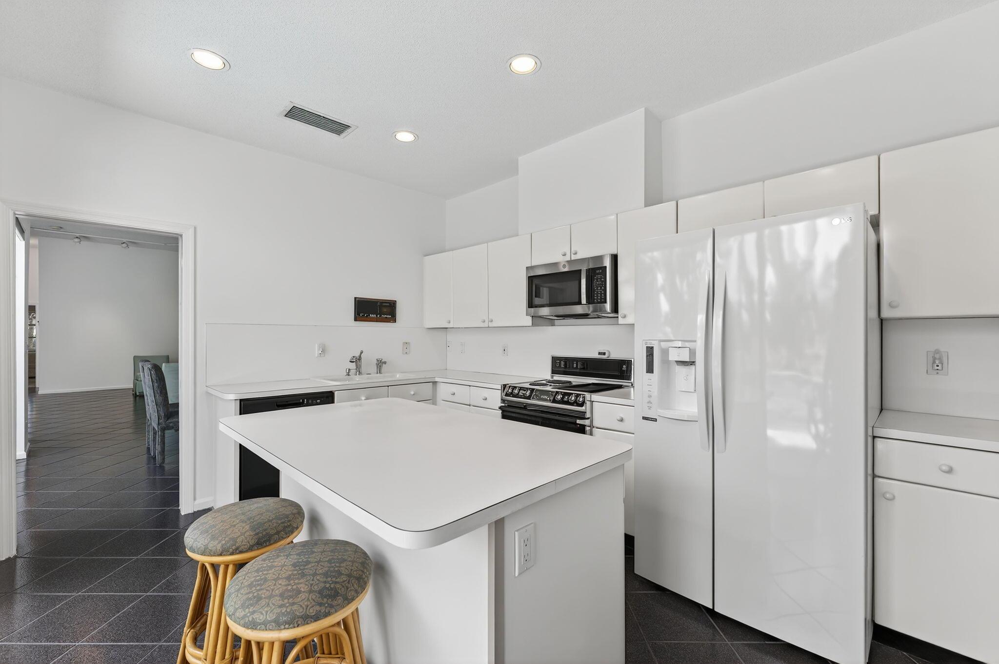 3815 Candlewood Court