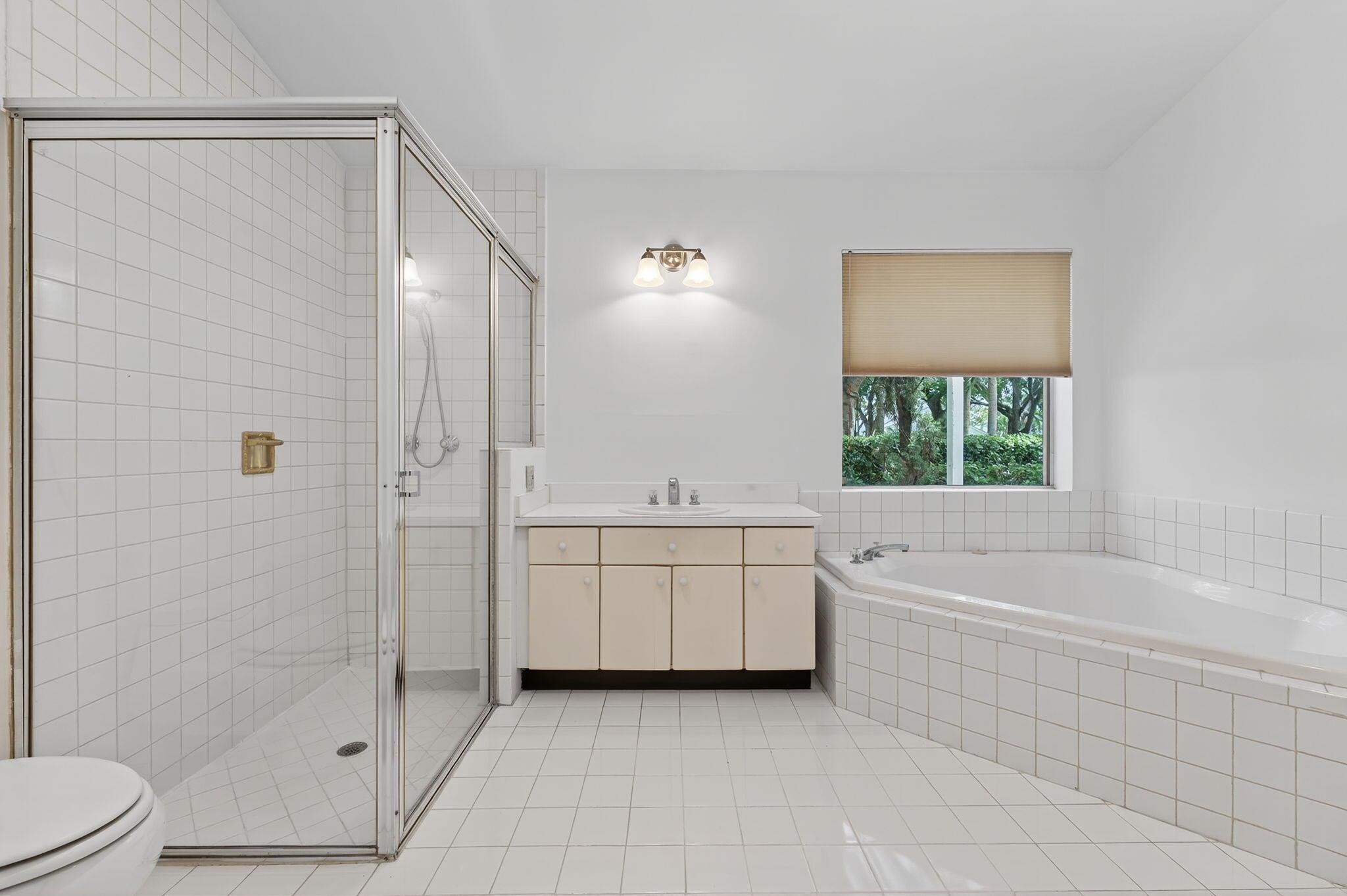 3815 Candlewood Court