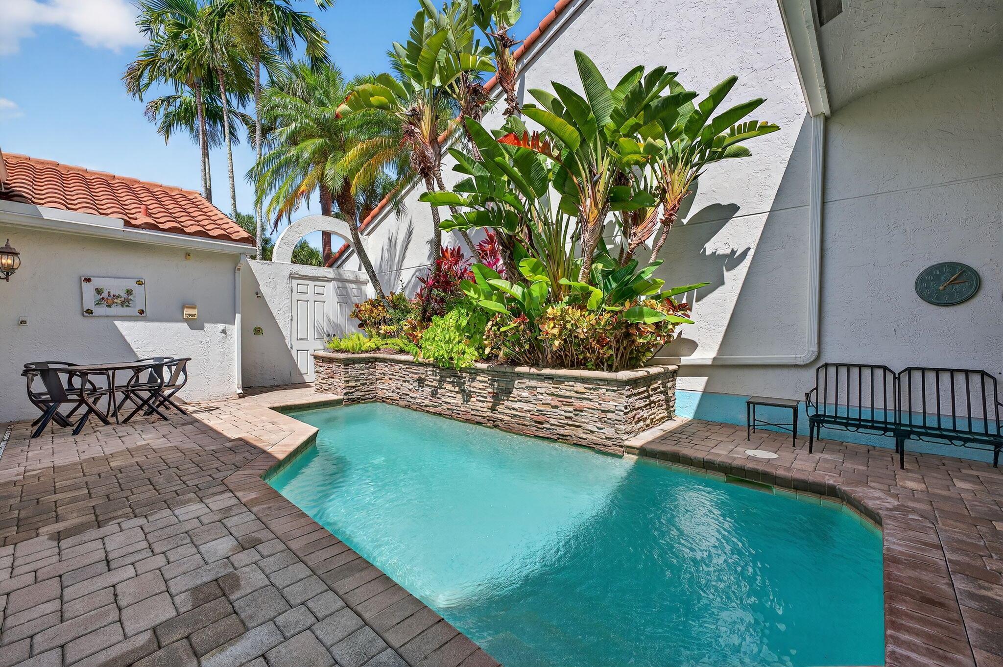 3815 Candlewood Court