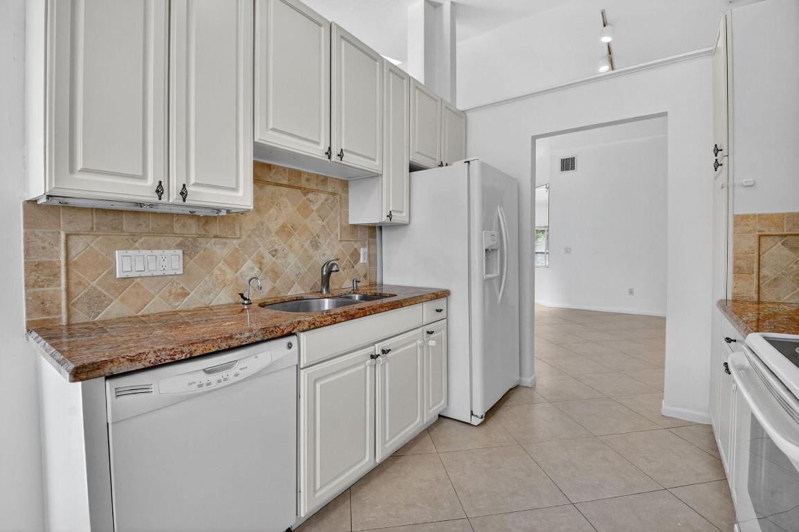 17060 Emile Street 9