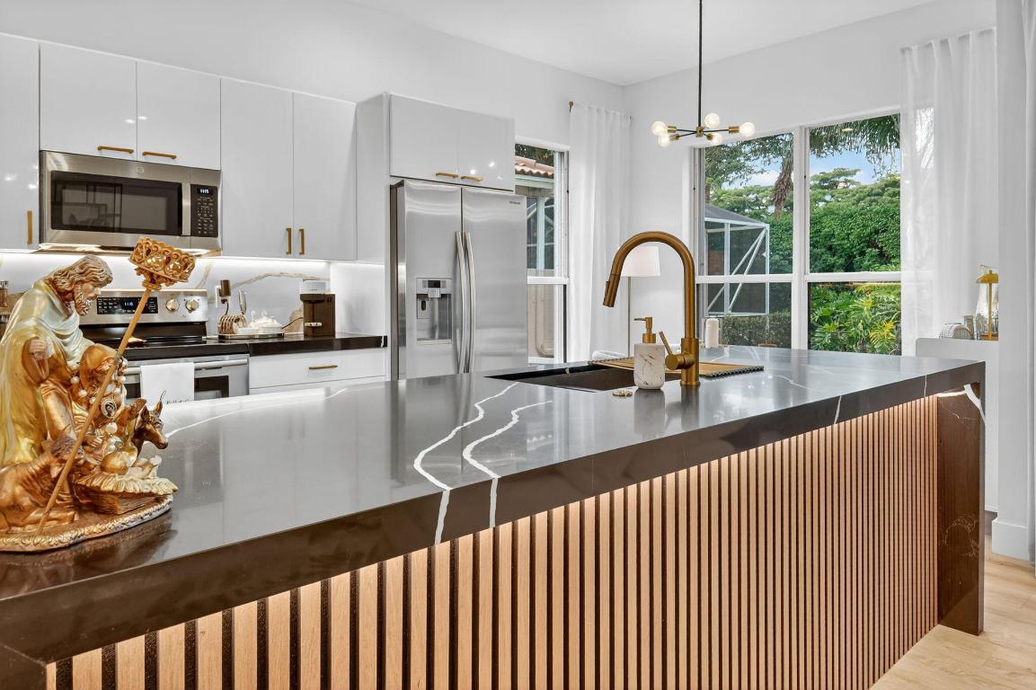 7266 Southport Drive, Boynton Beach