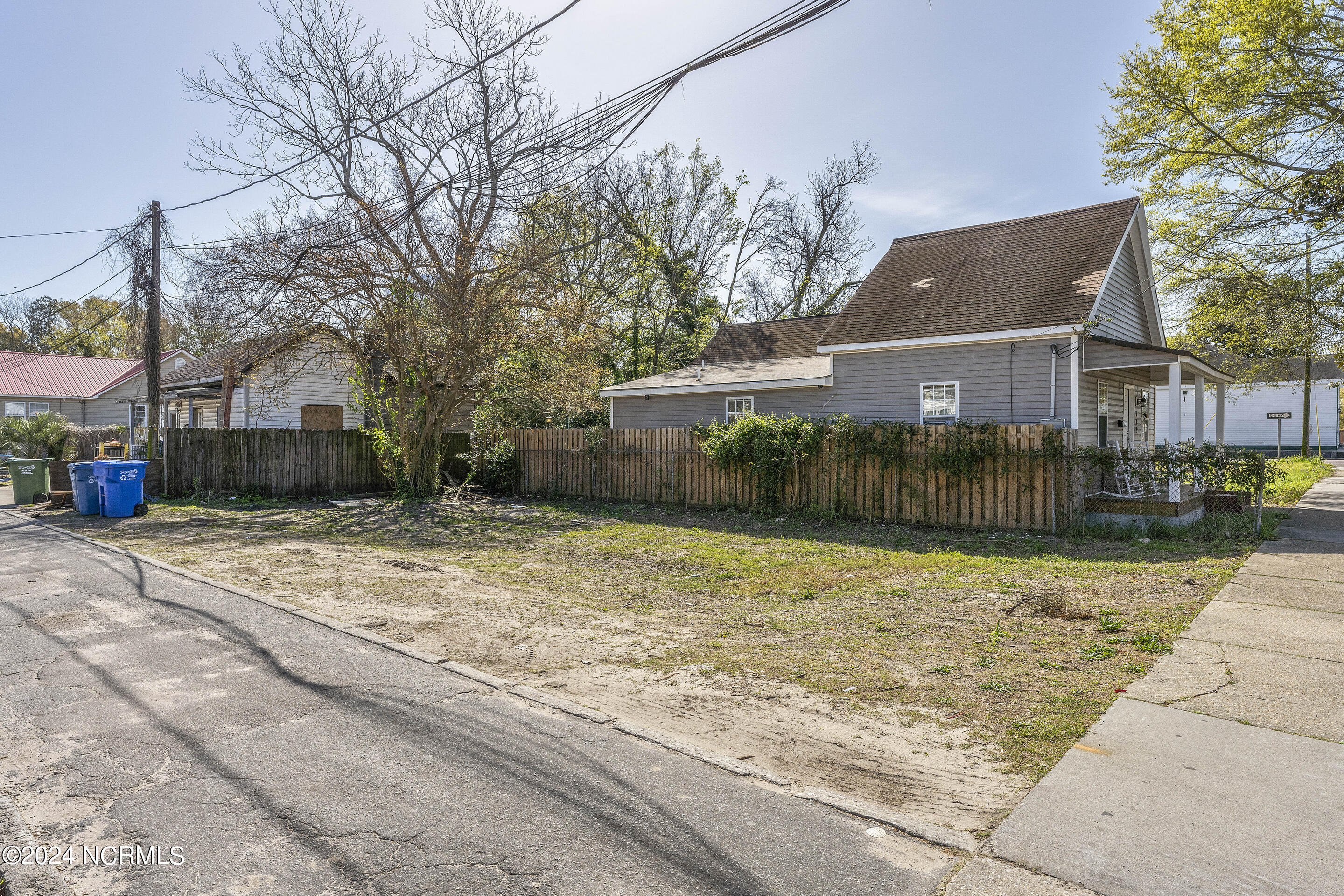 717 S 8th Street