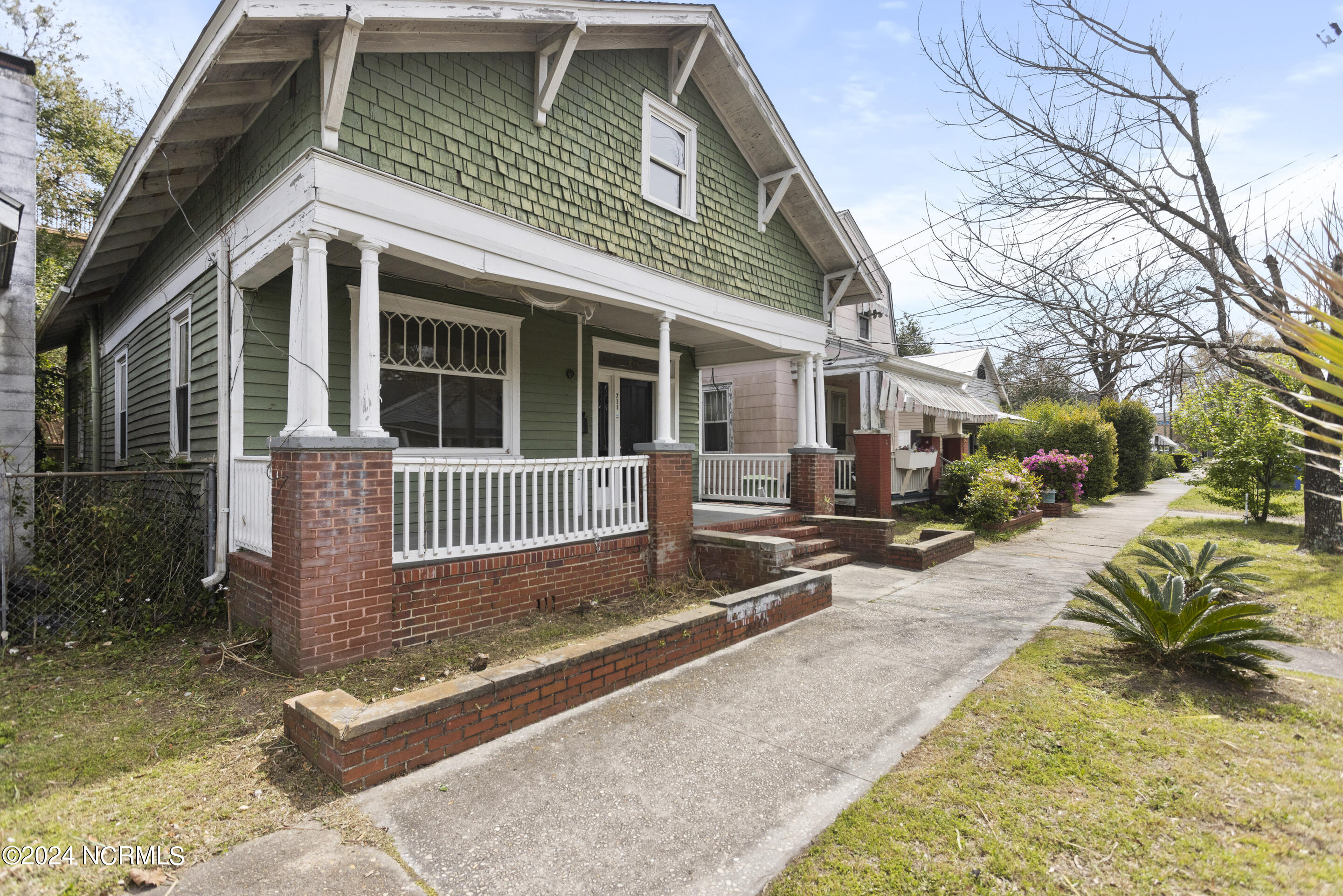 711 S 7th Street