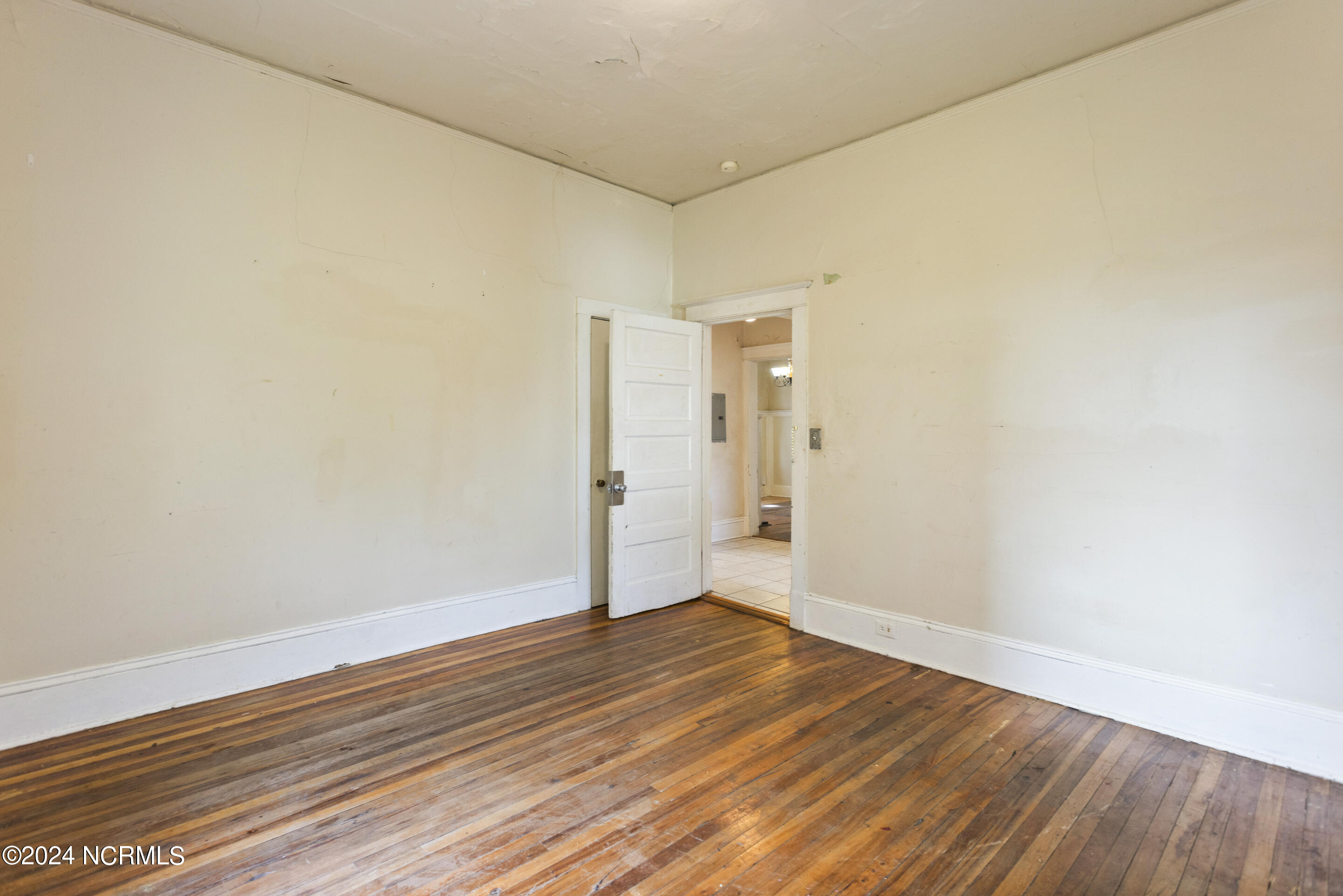 711 S 7th Street