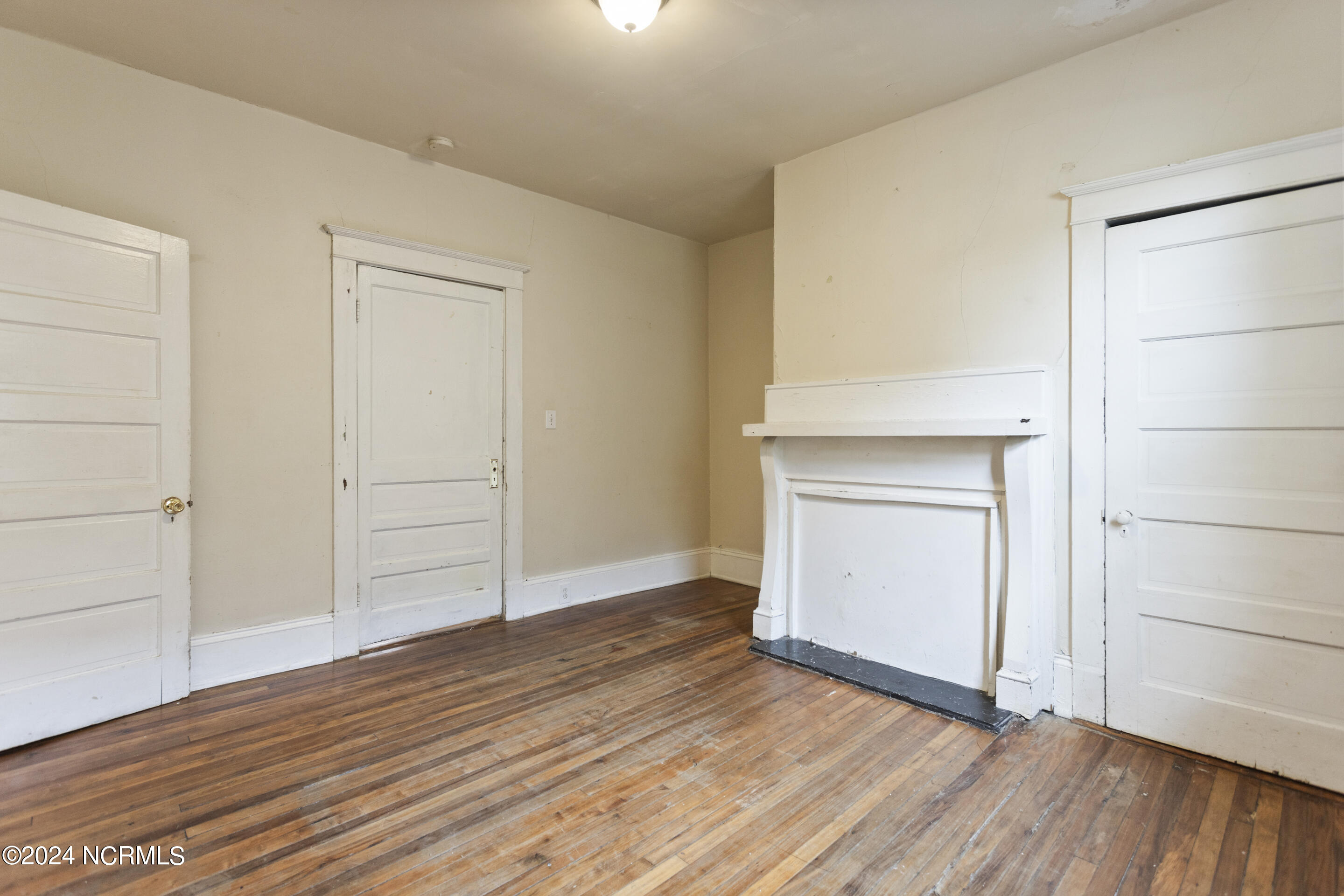 711 S 7th Street