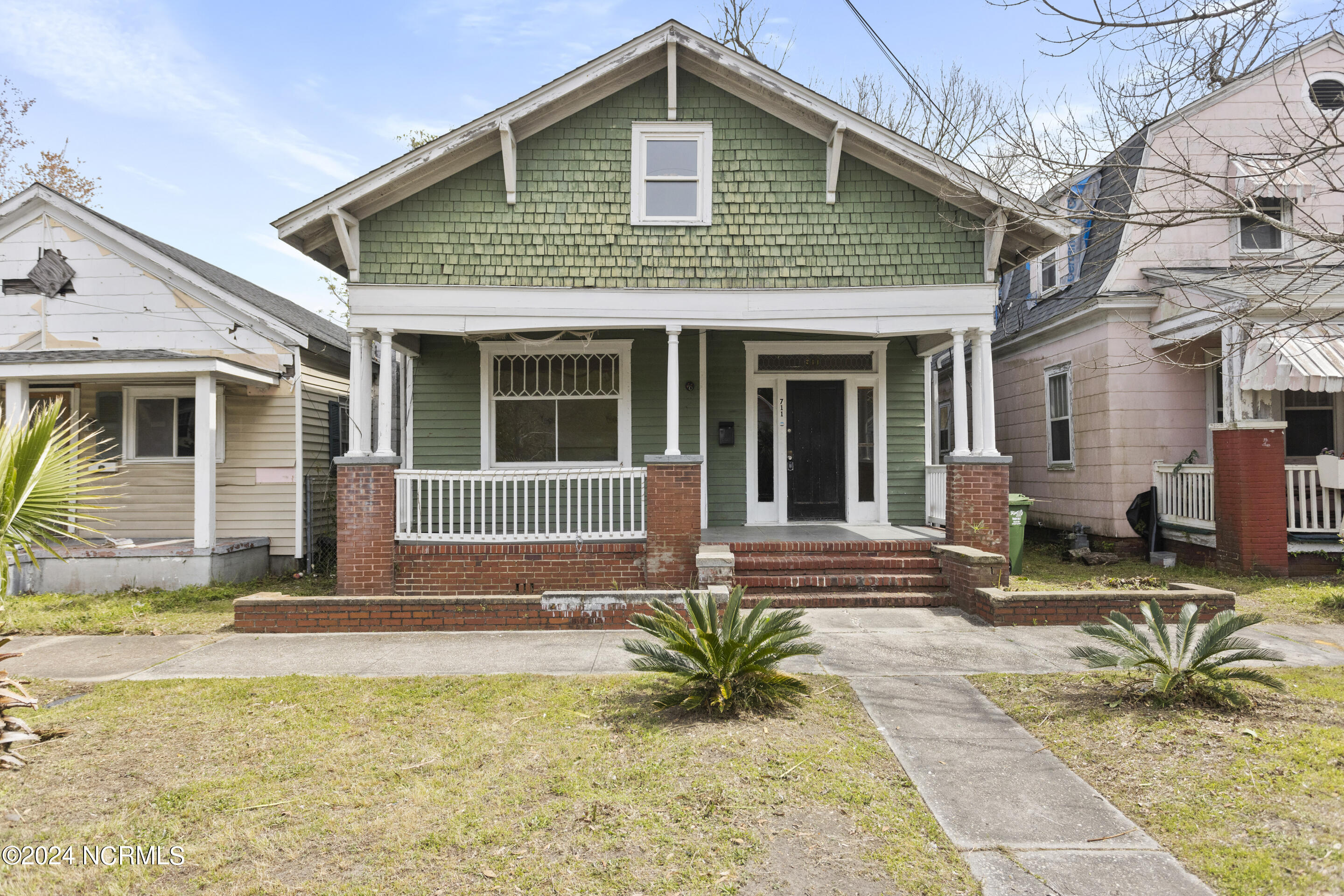 711 S 7th Street